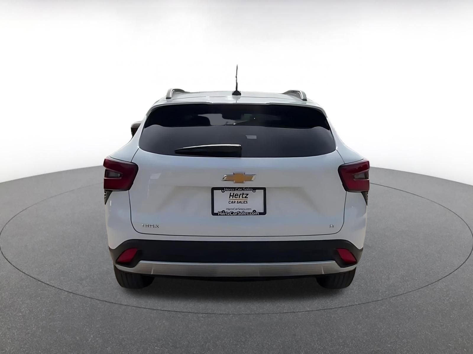 Thumbnail: 2025 Chevrolet Trax - 12