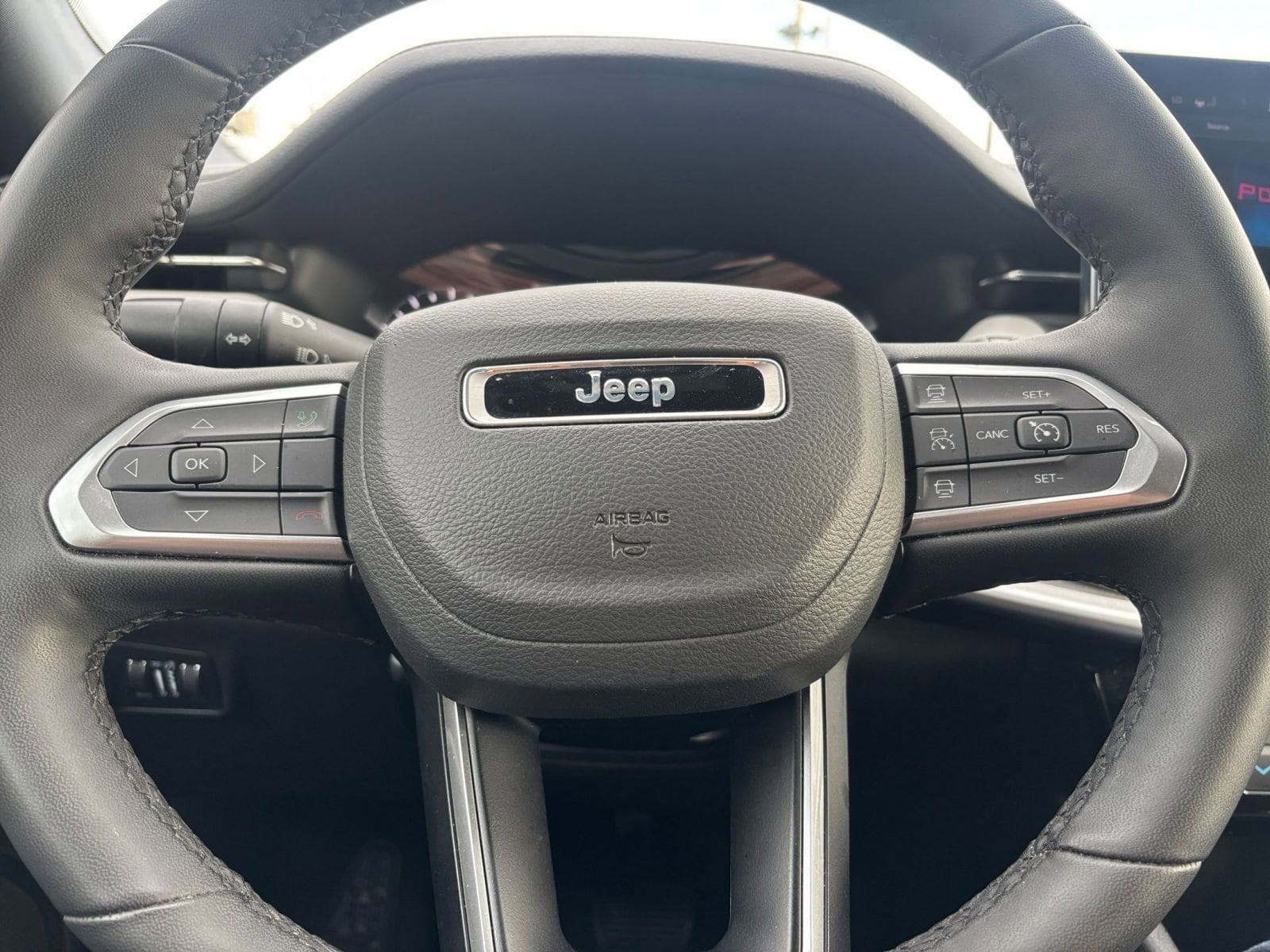 Thumbnail: 2025 Jeep Compass - 29