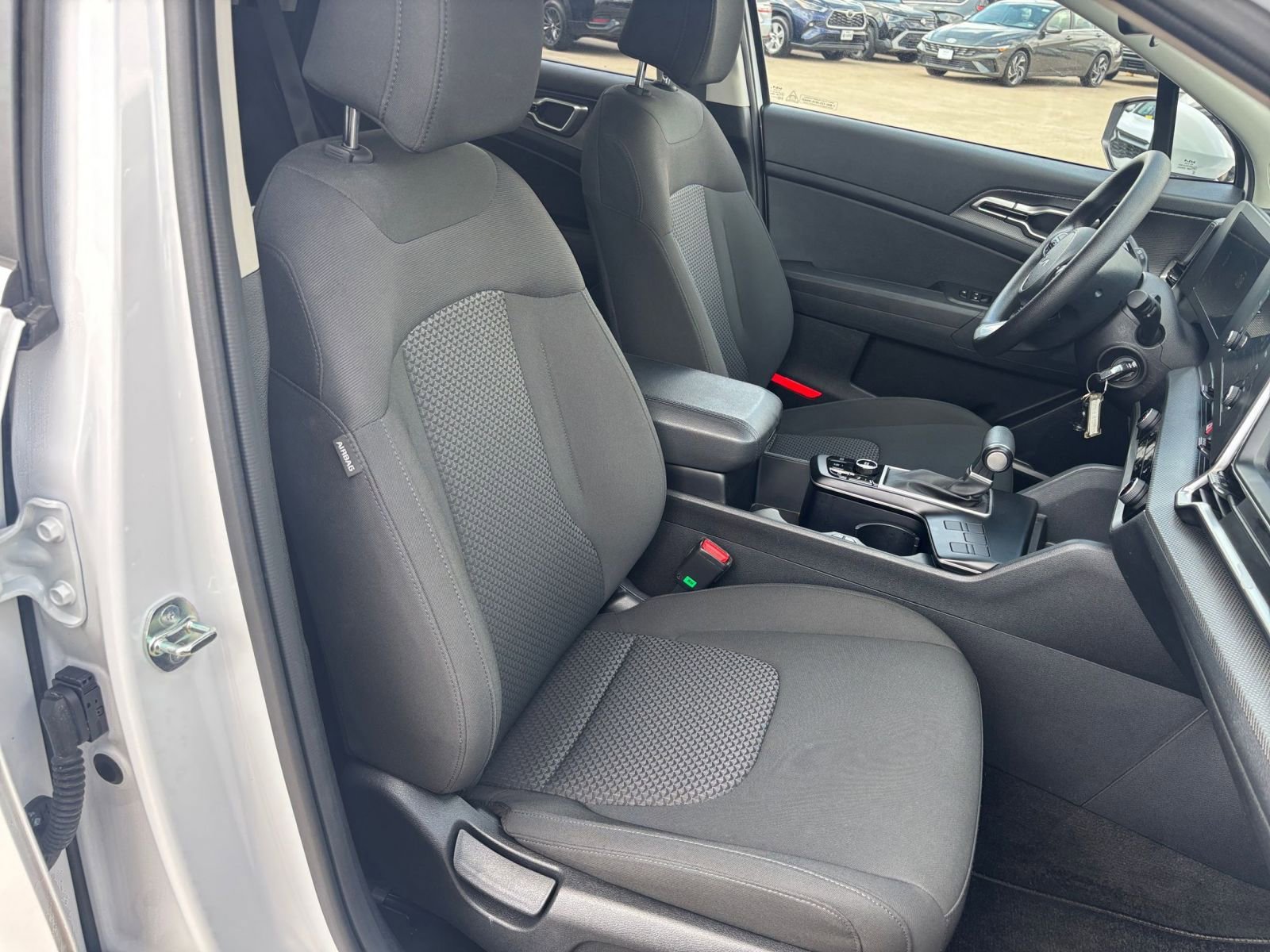 Thumbnail: 2025 Kia Sportage - 35