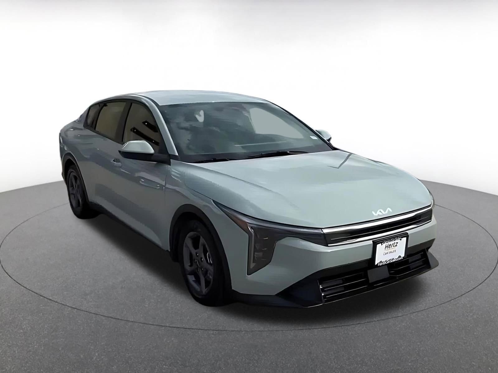 Thumbnail: 2025 Kia K4 - 3