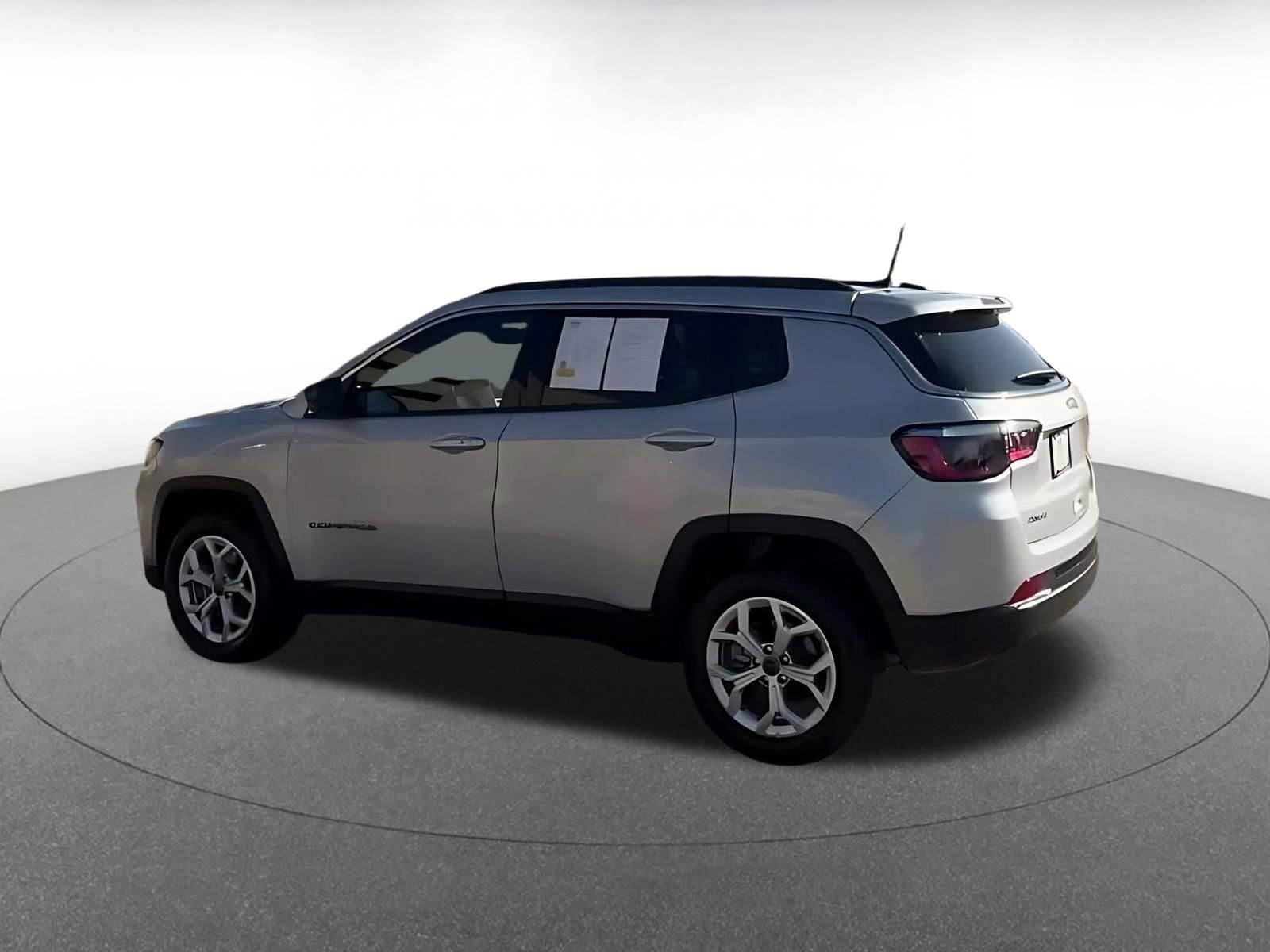 Thumbnail: 2025 Jeep Compass - 14