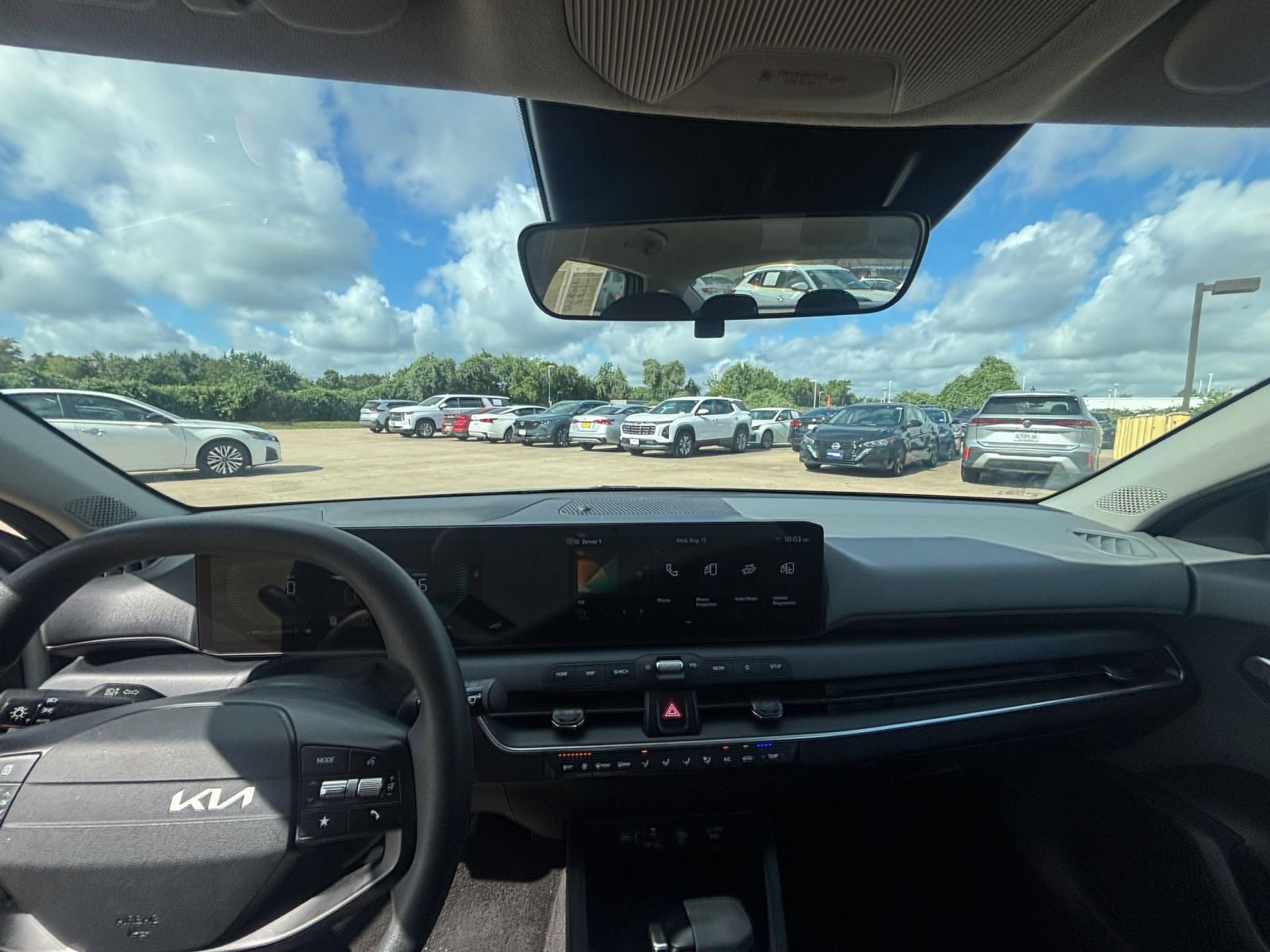 Thumbnail: 2025 Kia K4 - 33