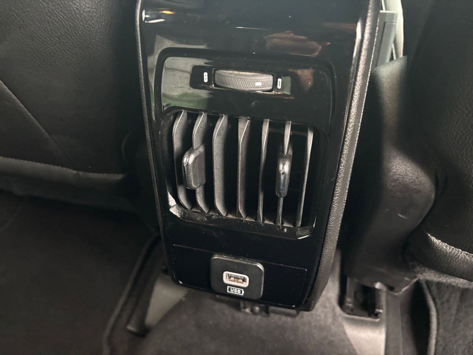 Thumbnail: 2025 Jeep Compass - 24