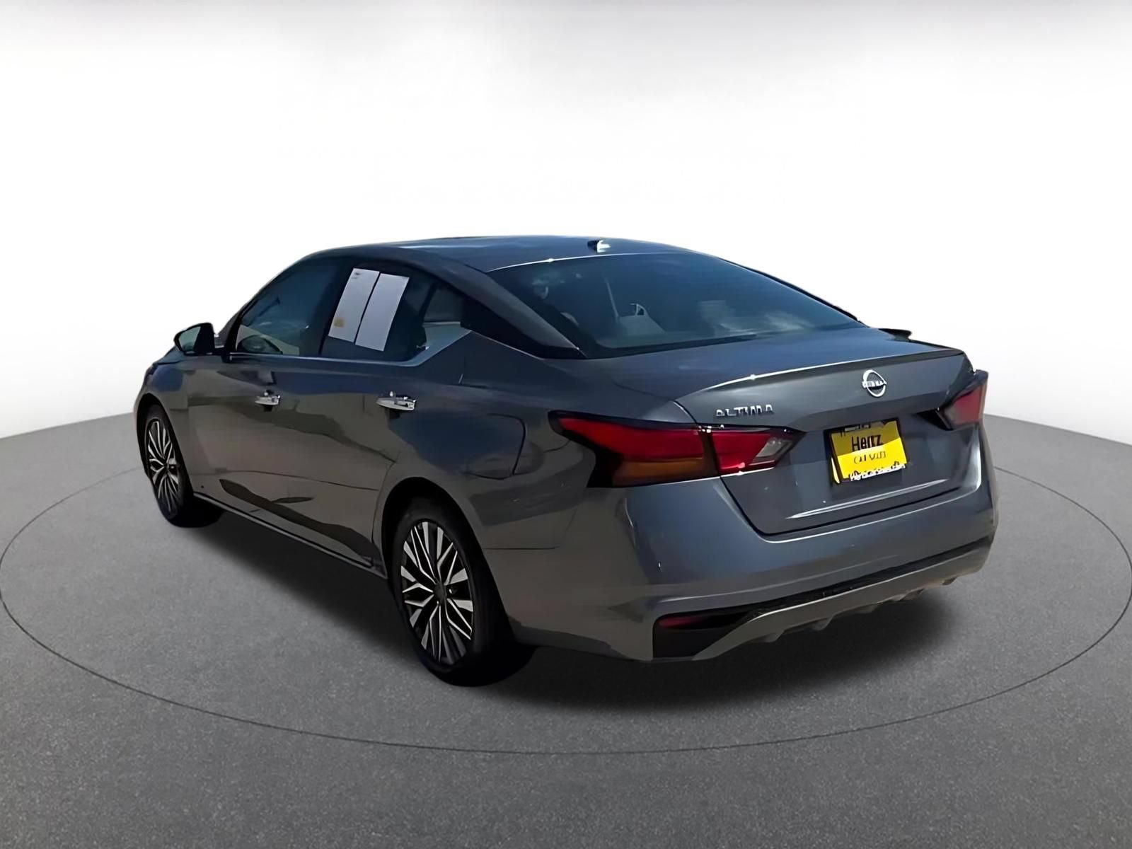 Thumbnail: 2025 Nissan Altima - 11