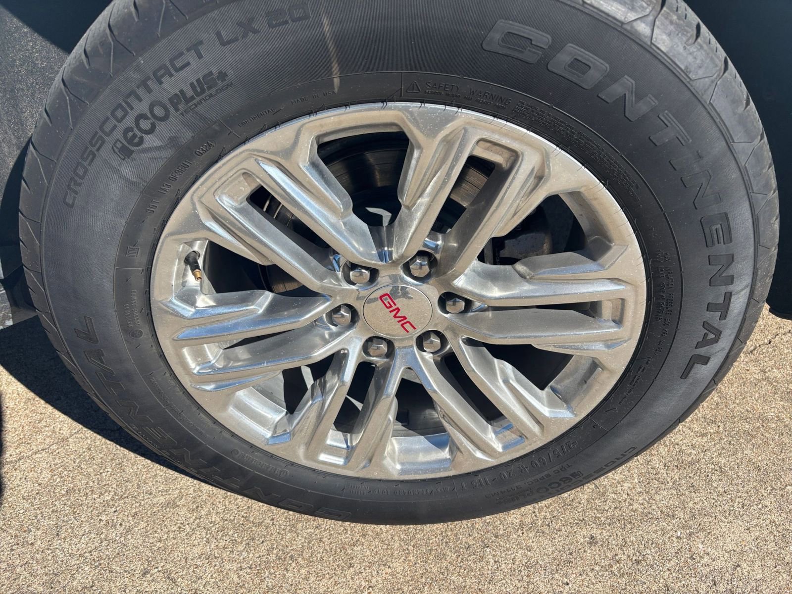 Thumbnail: 2024 GMC Yukon - 28