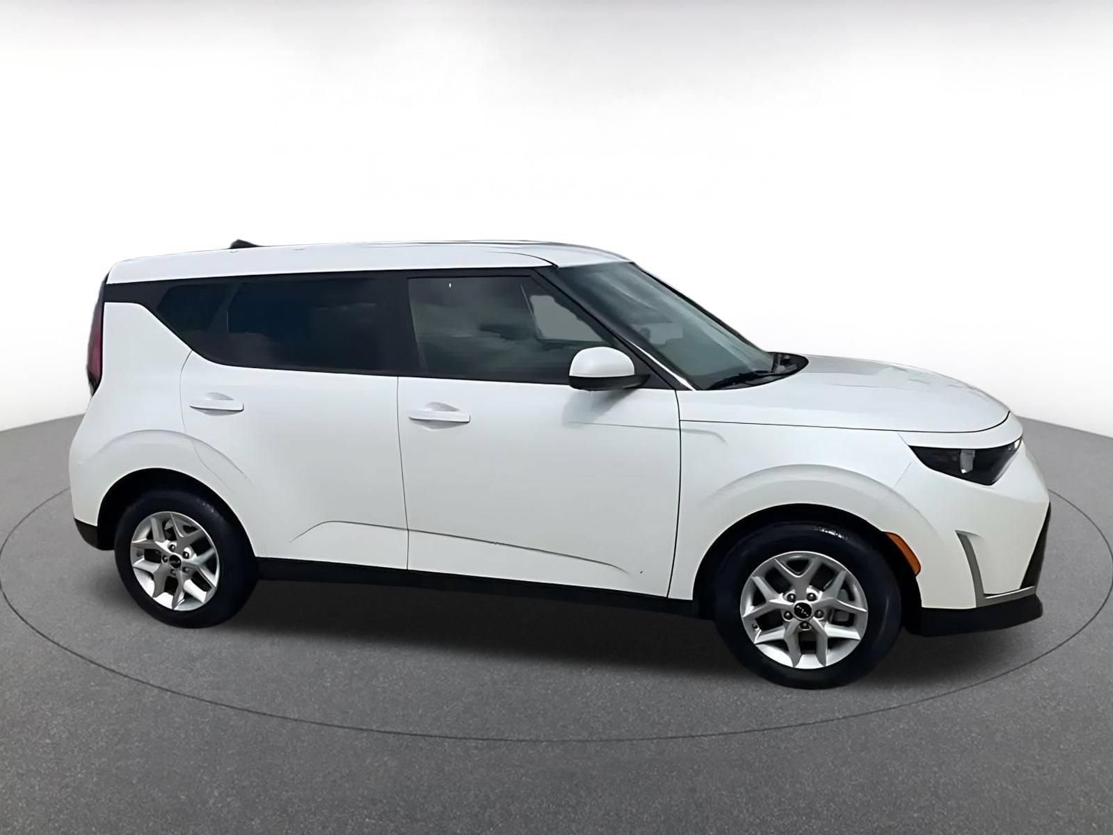 Thumbnail: 2025 Kia Soul - 15