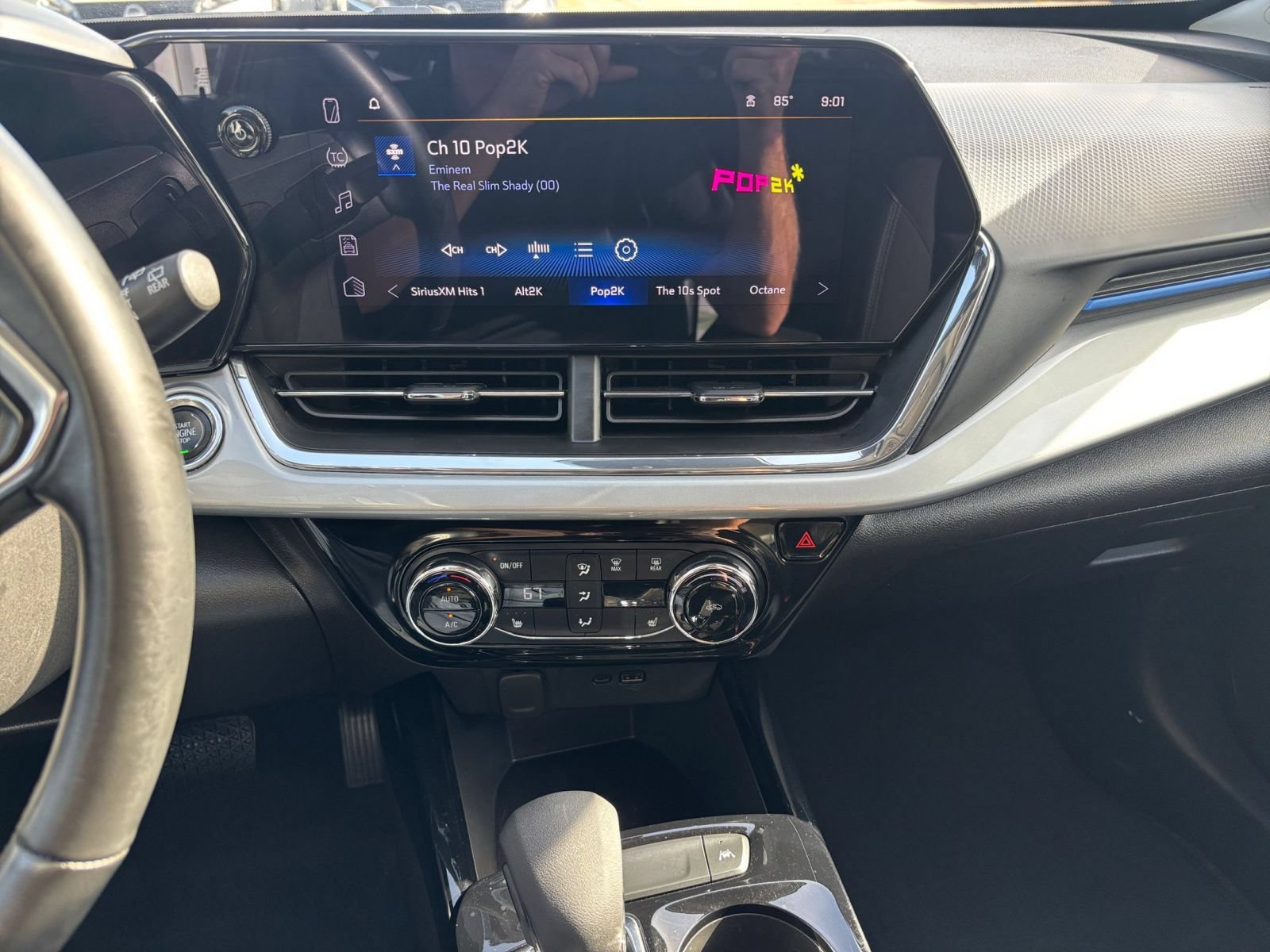 Thumbnail: 2025 Chevrolet Trax - 17