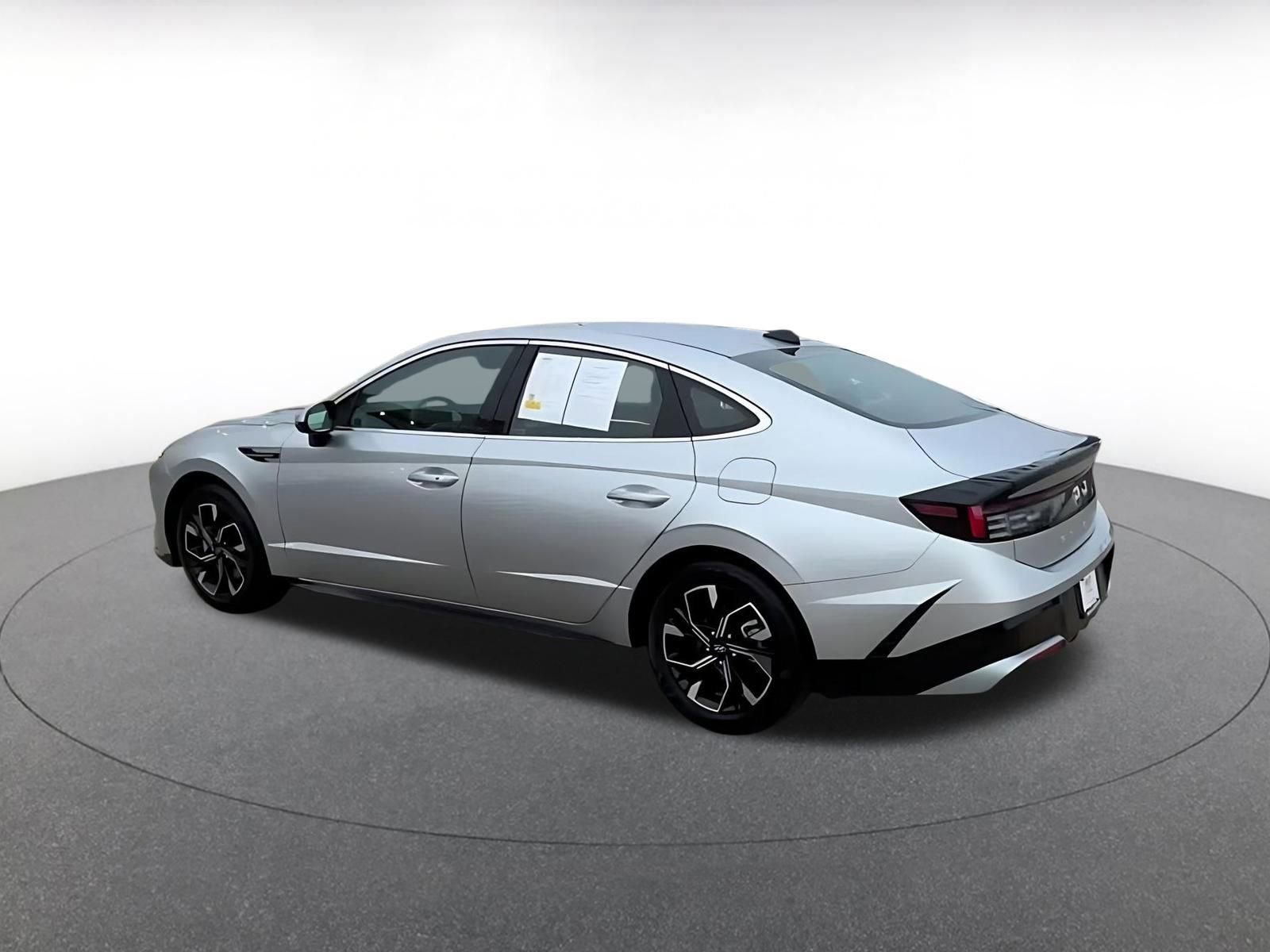 Thumbnail: 2025 Hyundai Sonata - 14
