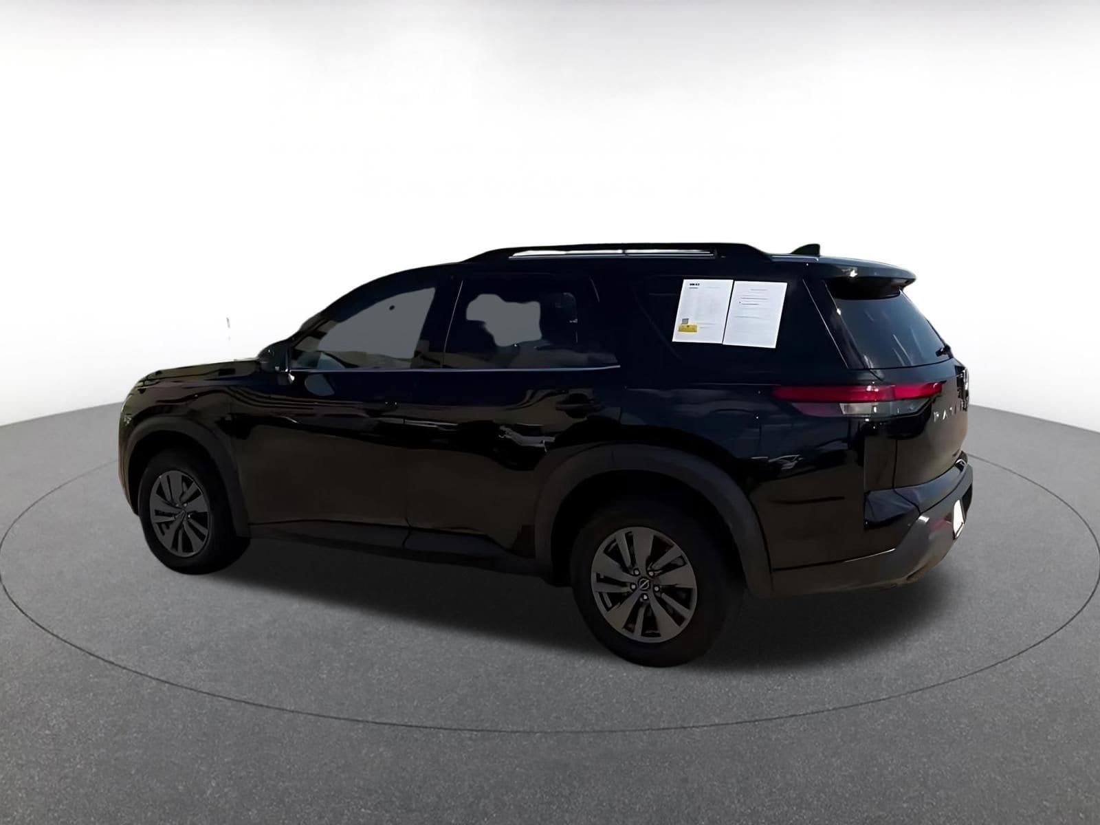 Thumbnail: 2025 Nissan Pathfinder - 10
