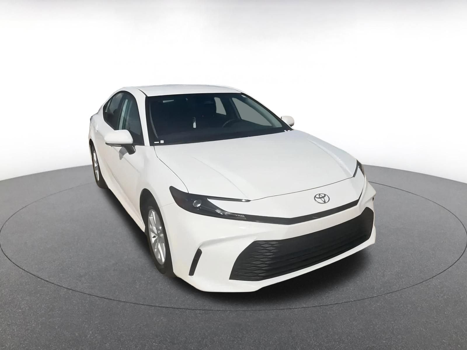 Thumbnail: 2025 Toyota Camry - 3