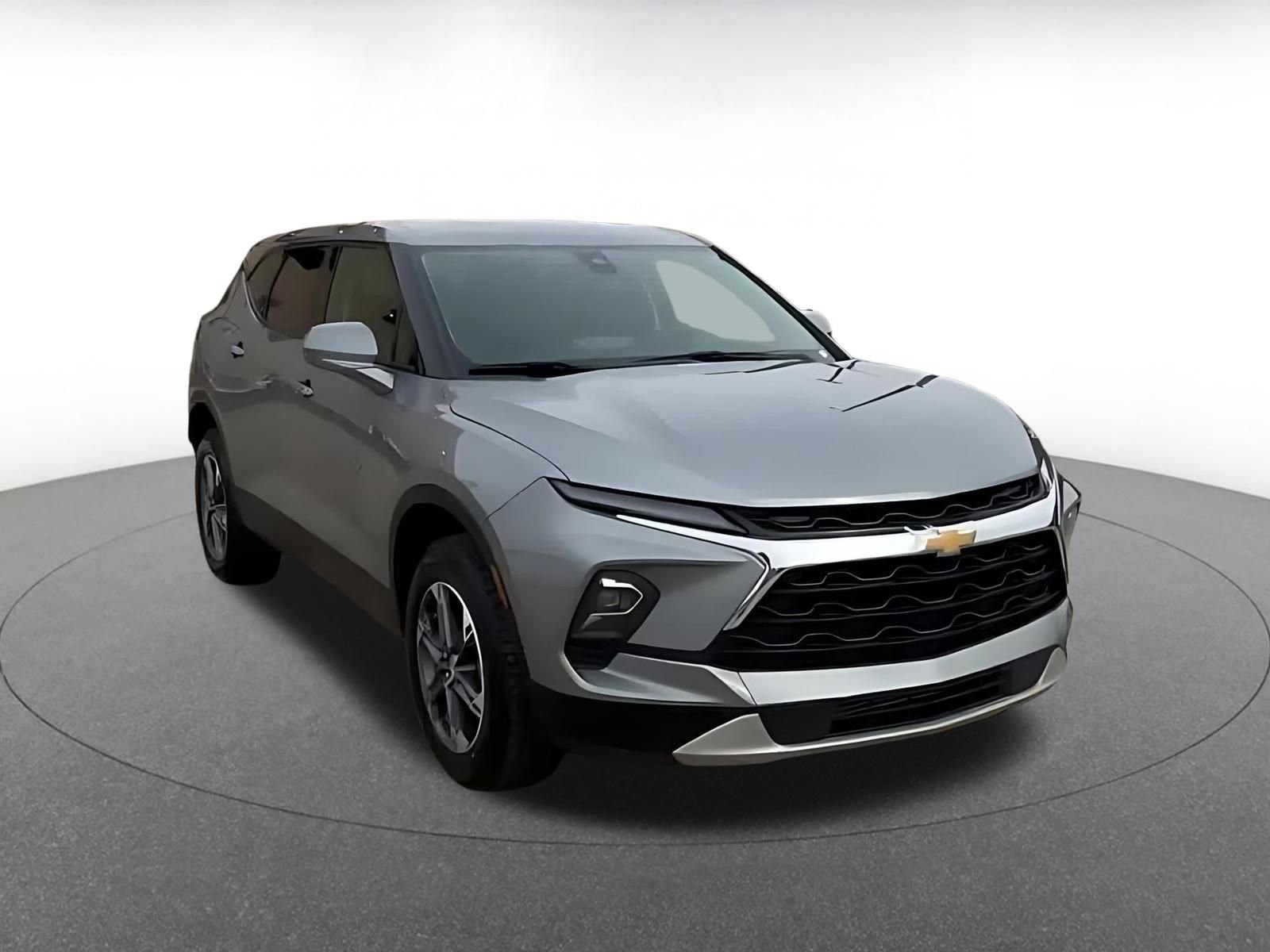 Thumbnail: 2025 Chevrolet Blazer - 3
