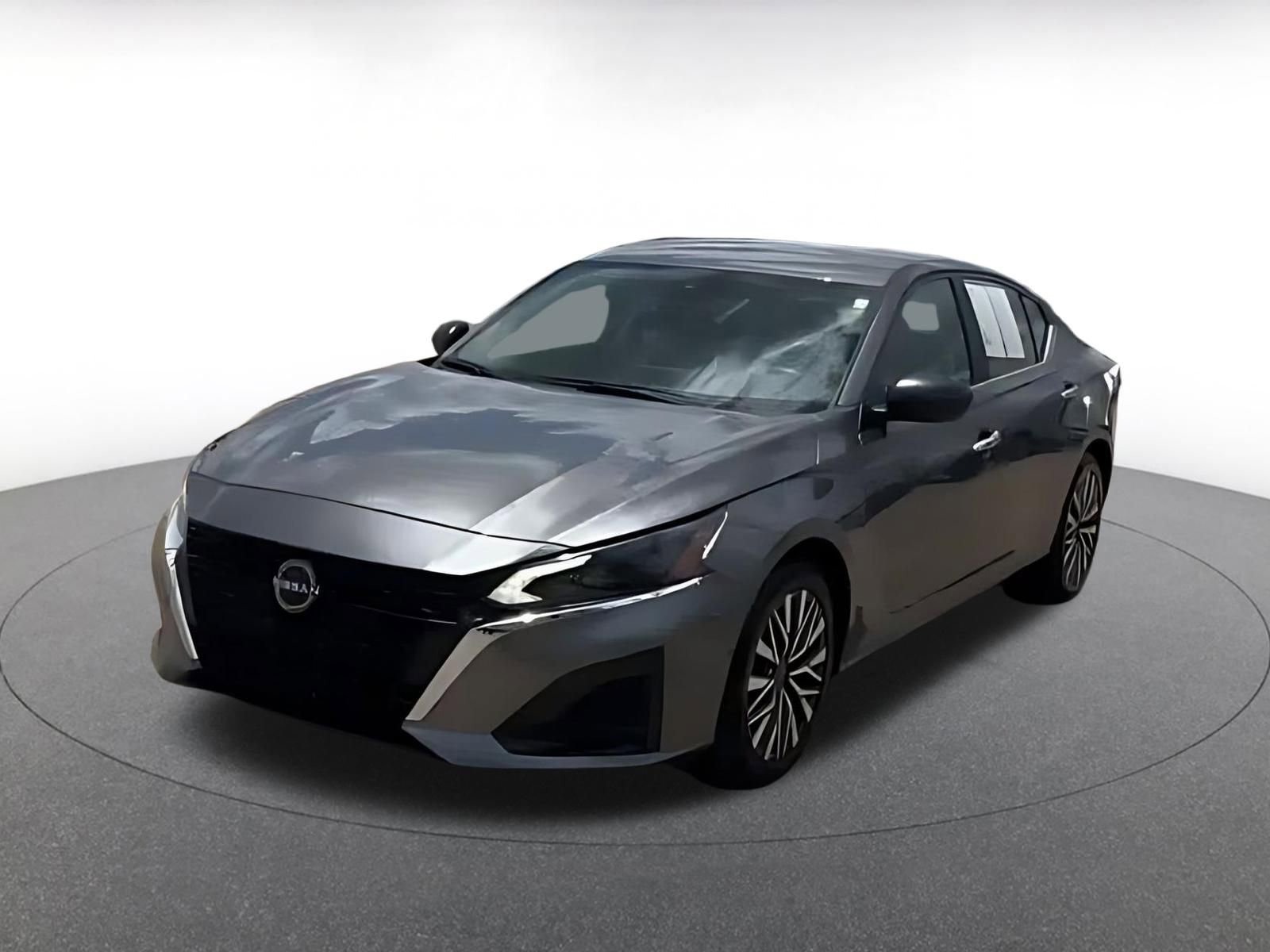 Thumbnail: 2025 Nissan Altima - 7