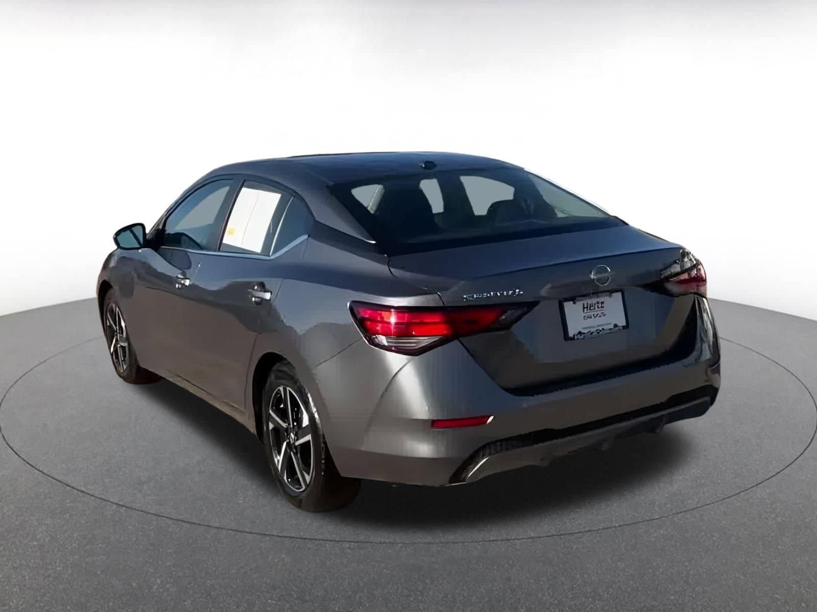 Thumbnail: 2025 Nissan Sentra - 8