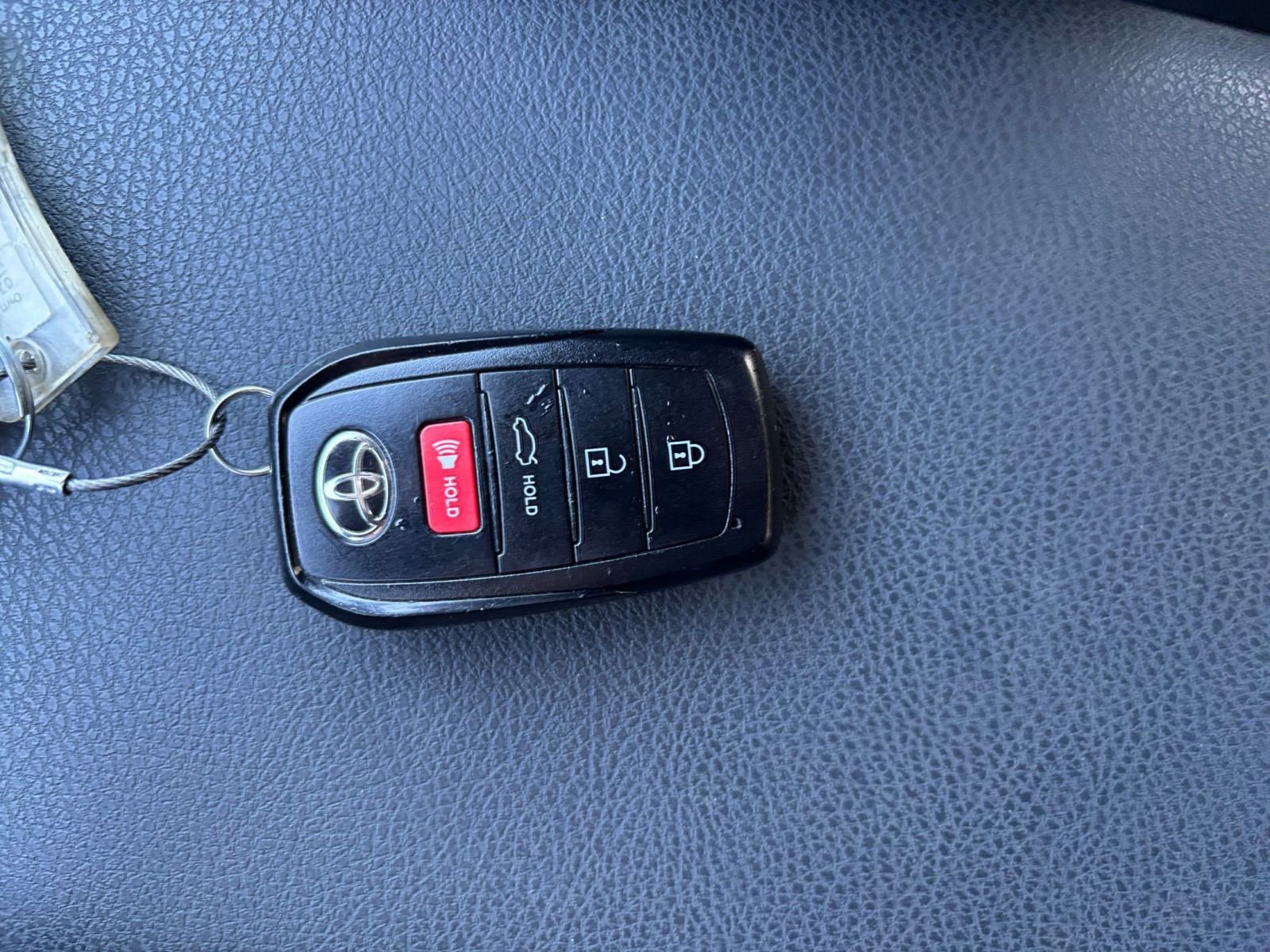 Thumbnail: 2025 Toyota Camry - 22