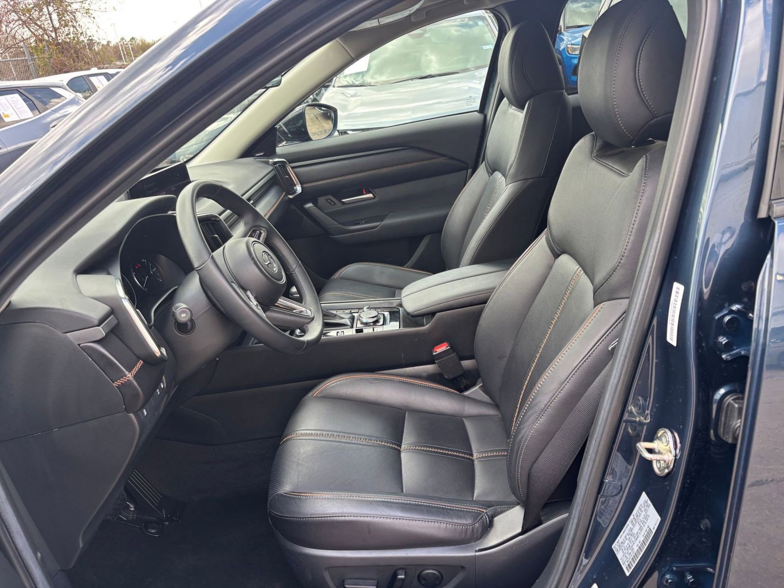 Thumbnail: 2025 Mazda CX-50 - 28