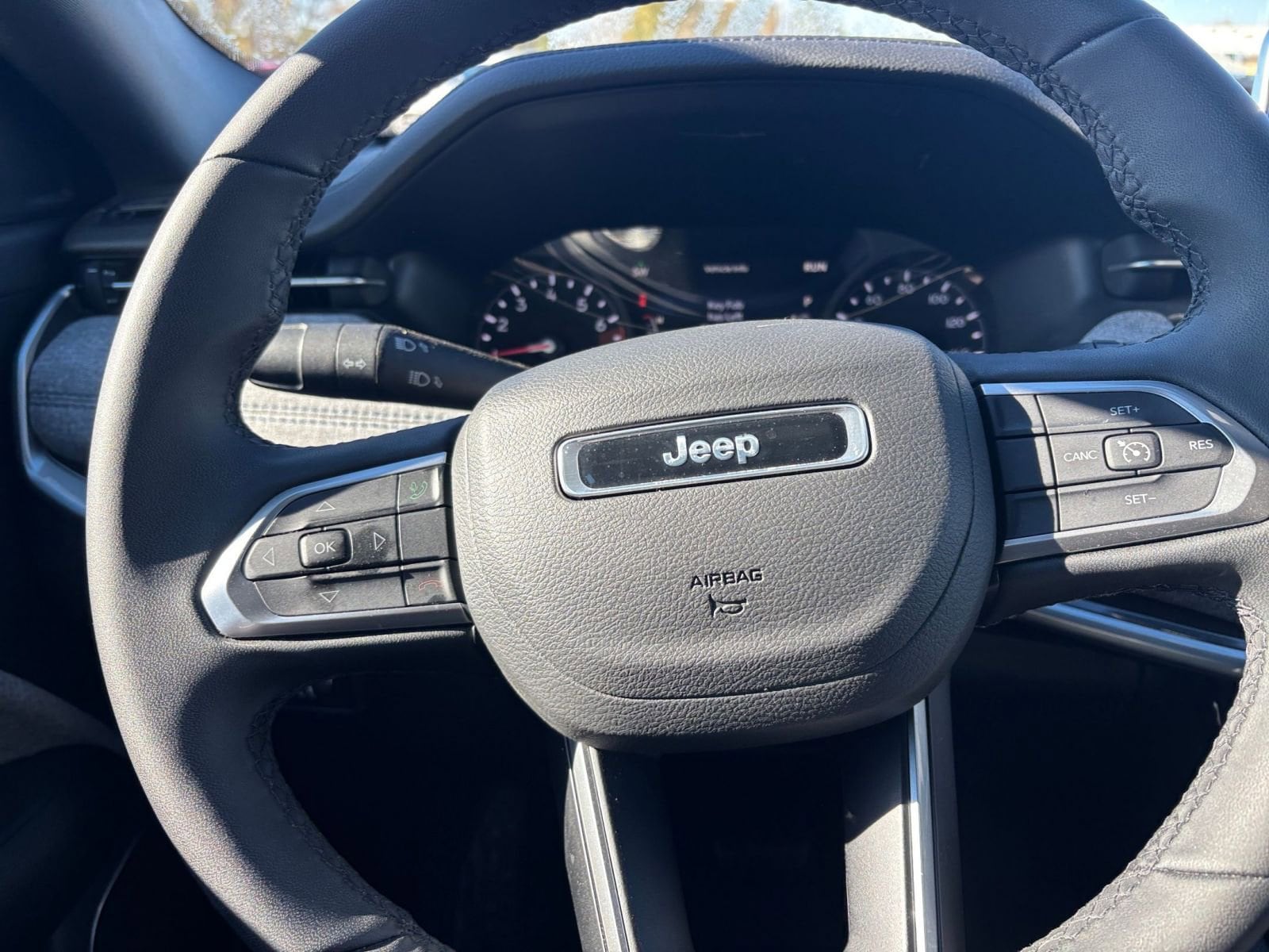 Thumbnail: 2025 Jeep Compass - 27