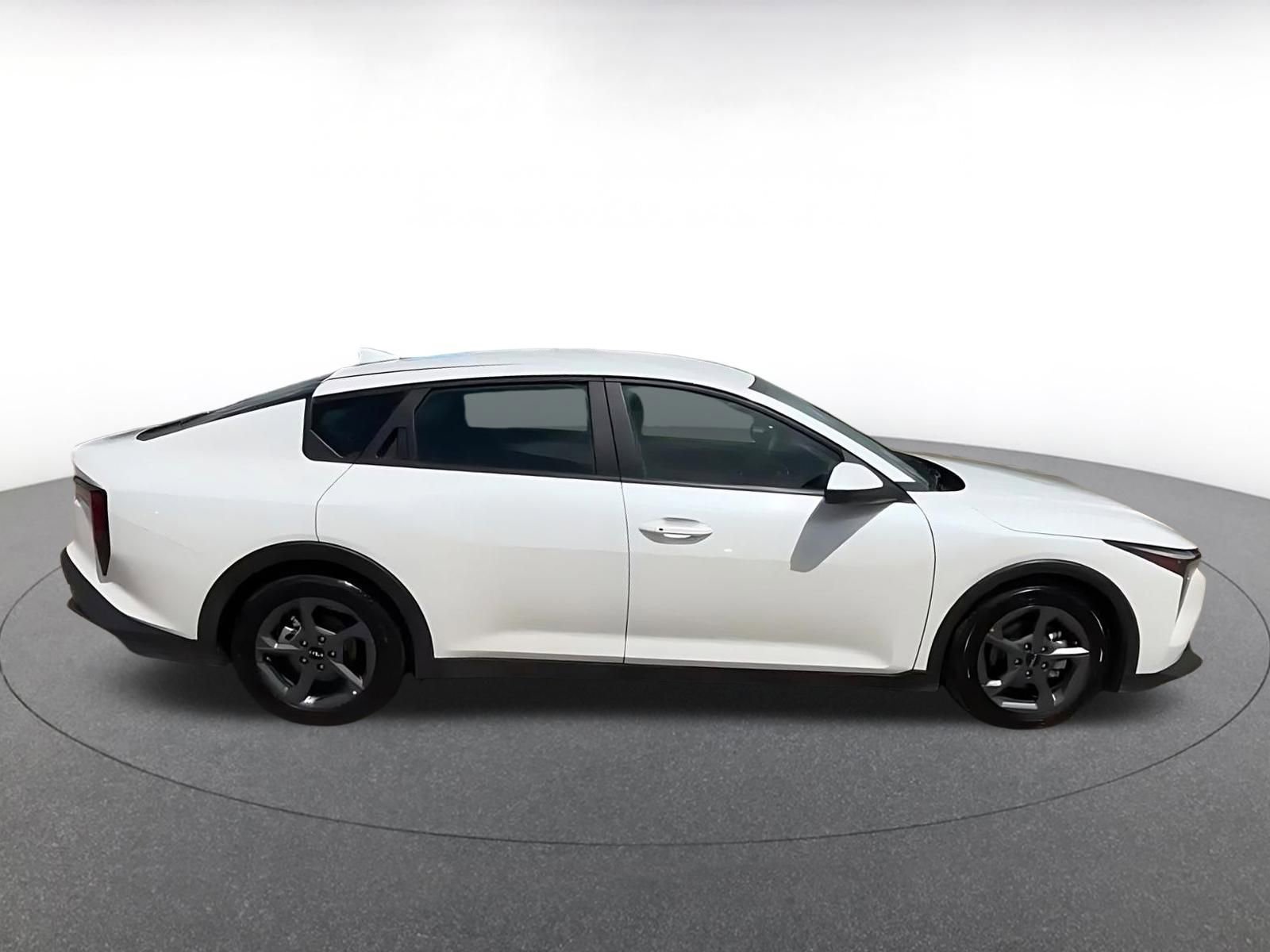 Thumbnail: 2025 Kia K4 - 16
