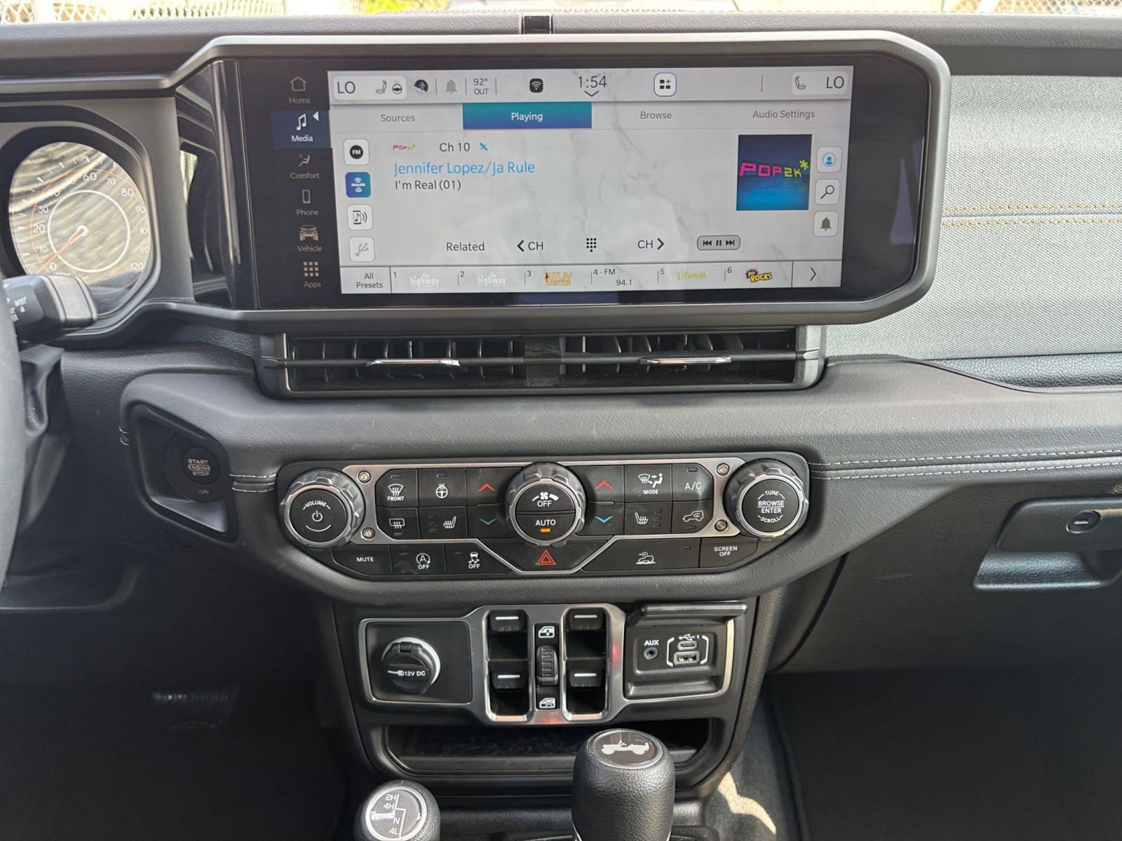 Thumbnail: 2025 Jeep Wrangler - 18