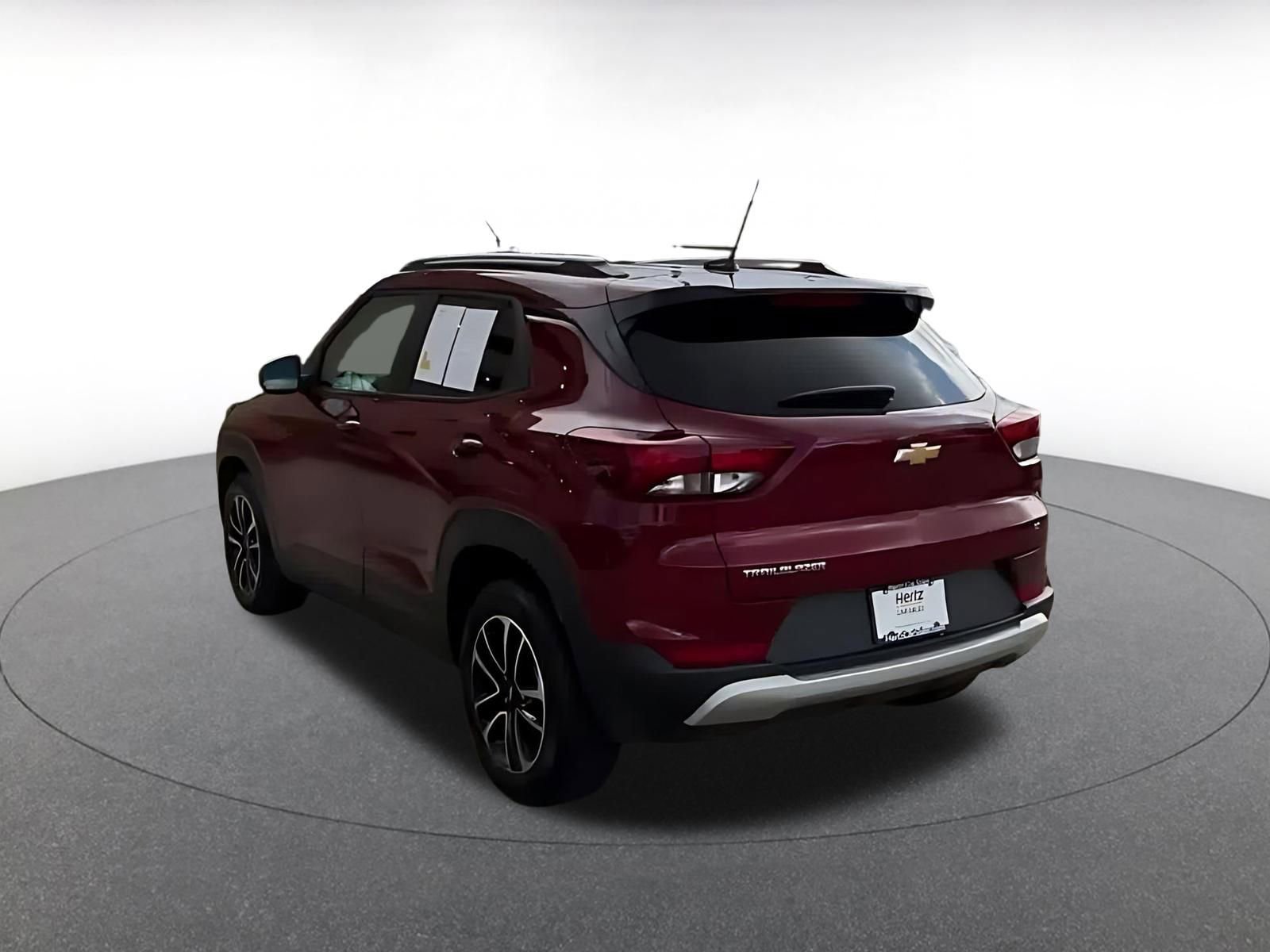 Thumbnail: 2025 Chevrolet TrailBlazer - 11