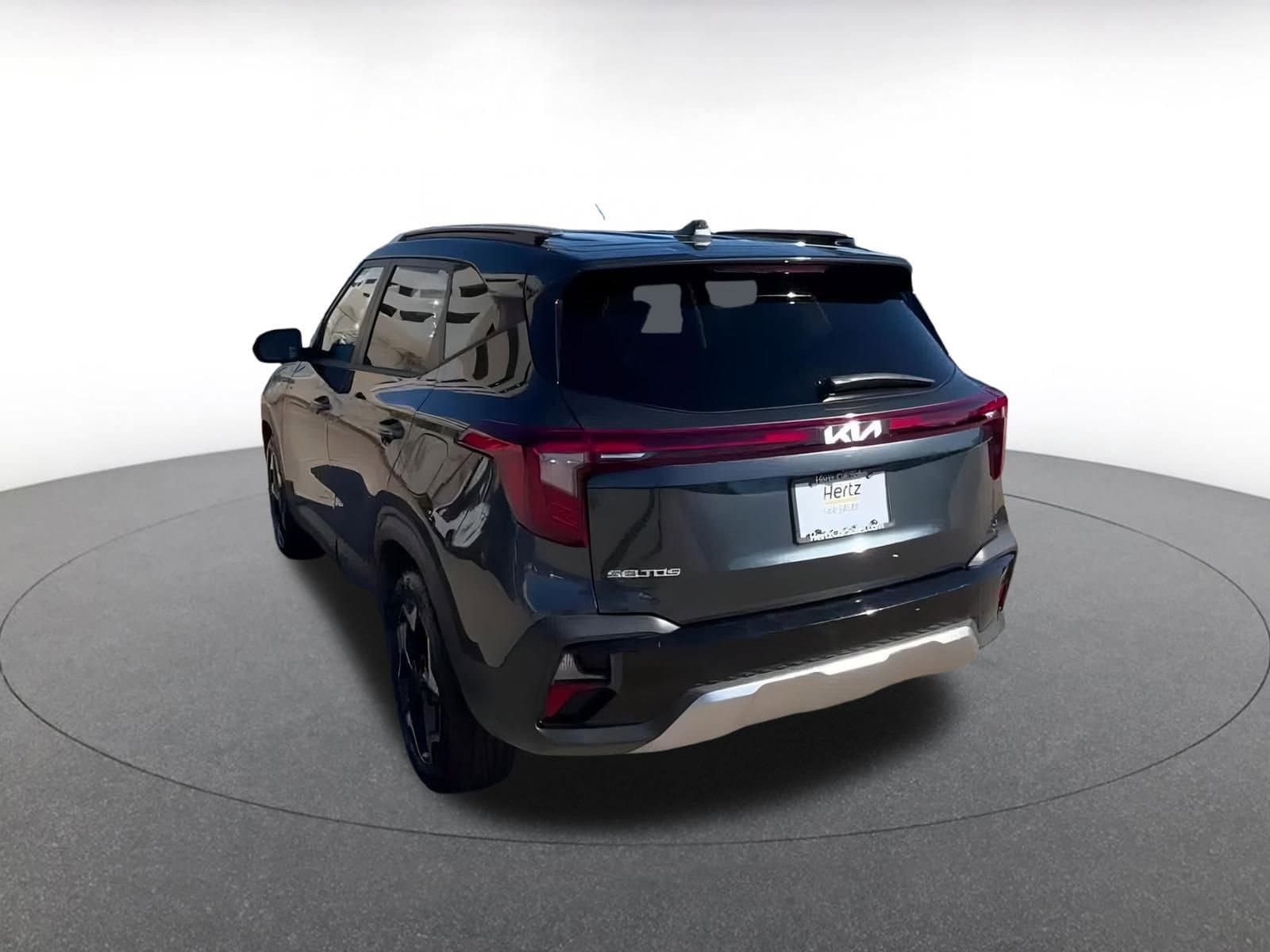 Thumbnail: 2025 Kia Seltos - 10