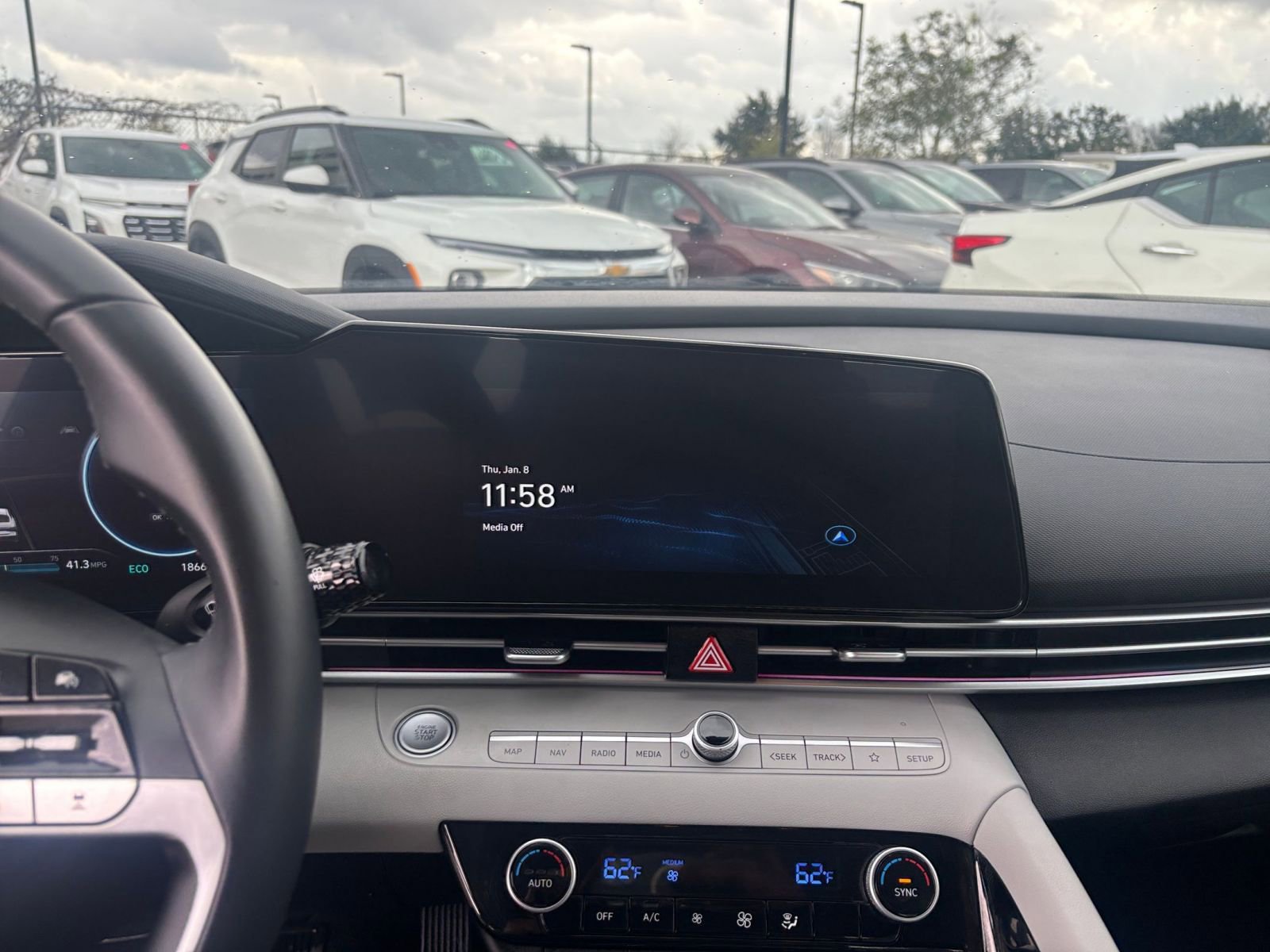 Thumbnail: 2025 Hyundai Elantra - 21