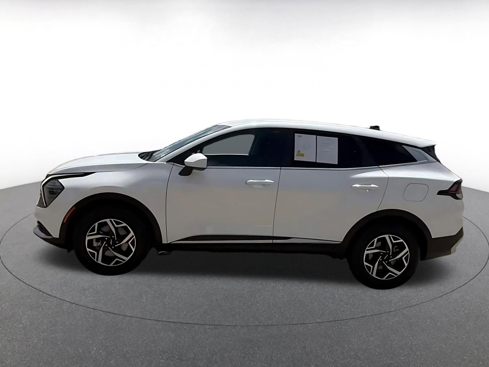 Thumbnail: 2025 Kia Sportage - 12