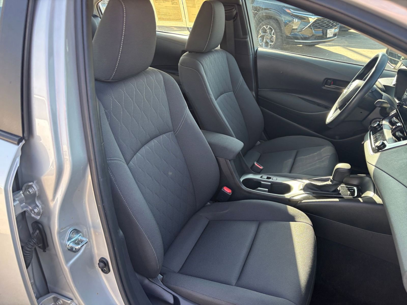 Thumbnail: 2025 Toyota Corolla - 34