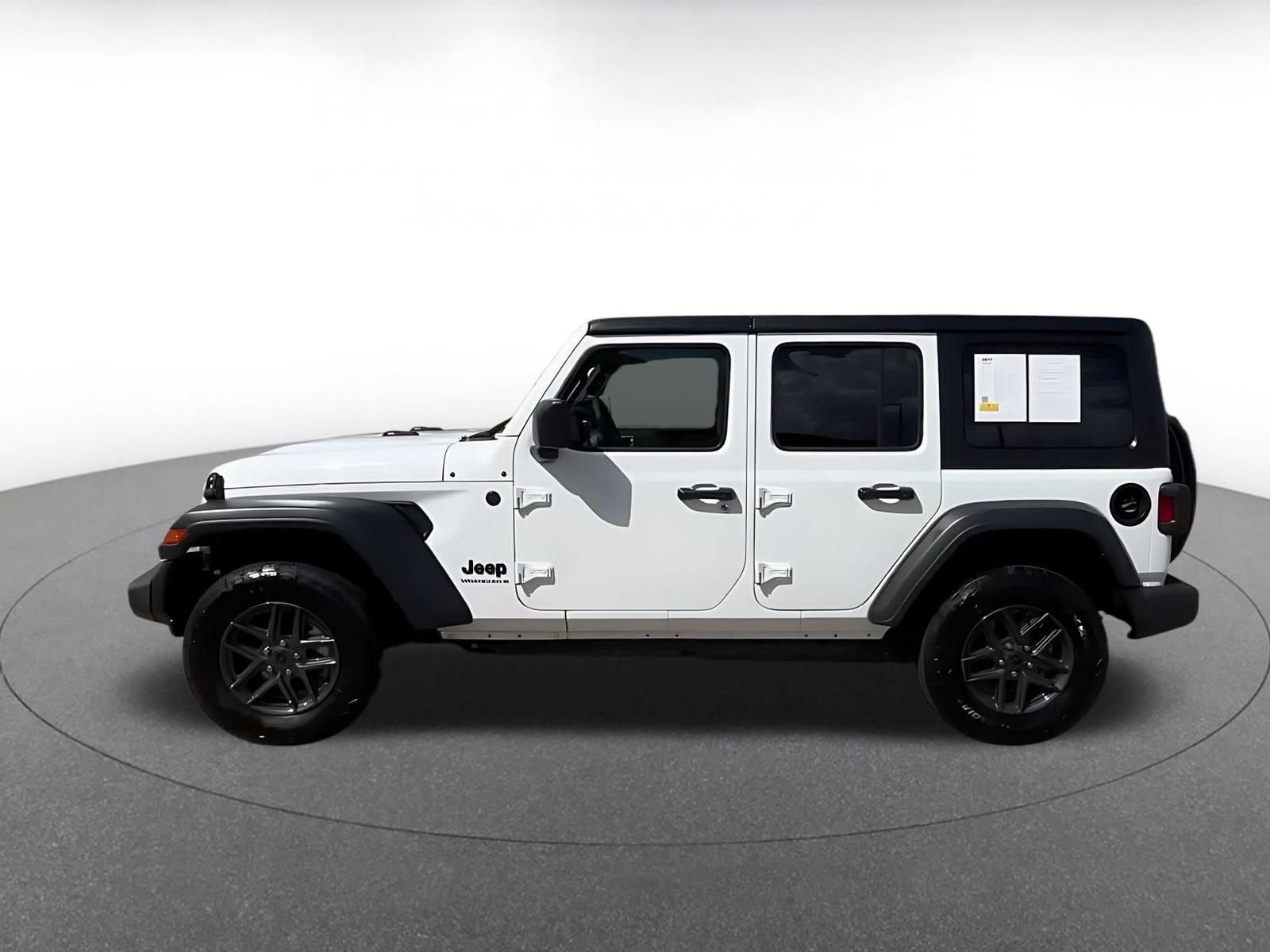 Thumbnail: 2025 Jeep Wrangler - 9