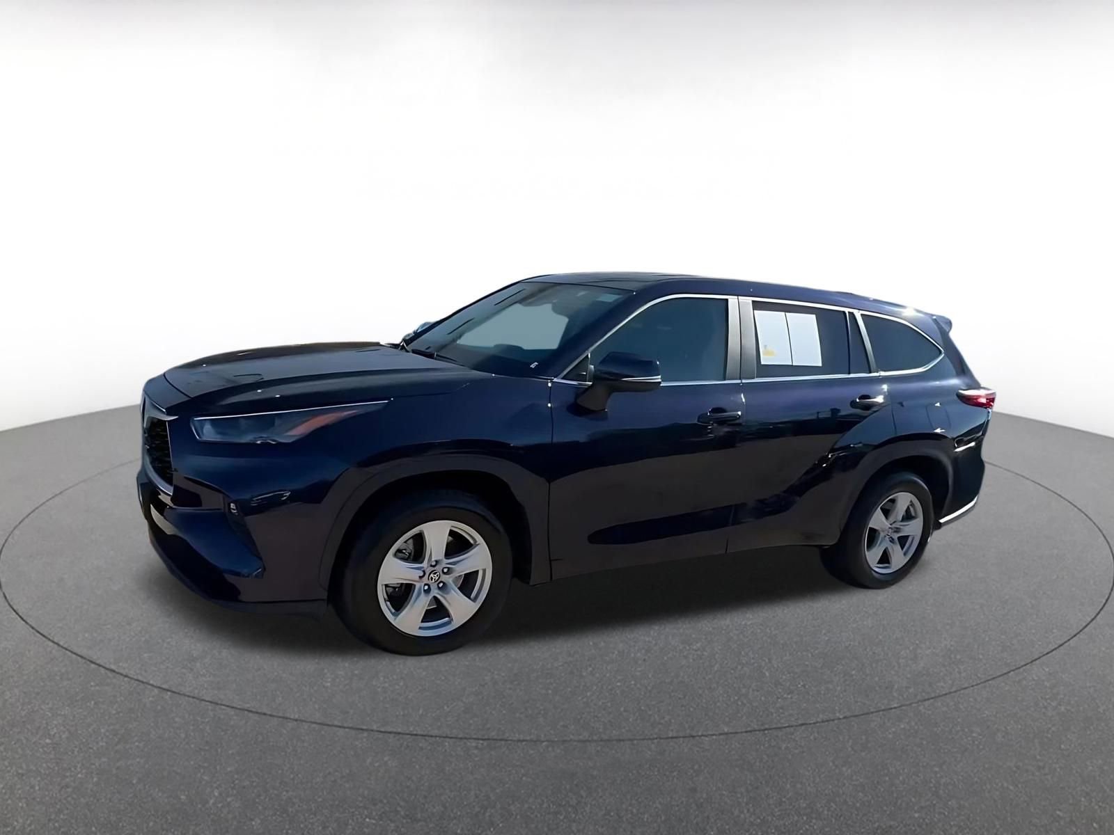 Thumbnail: 2025 Toyota Highlander - 8