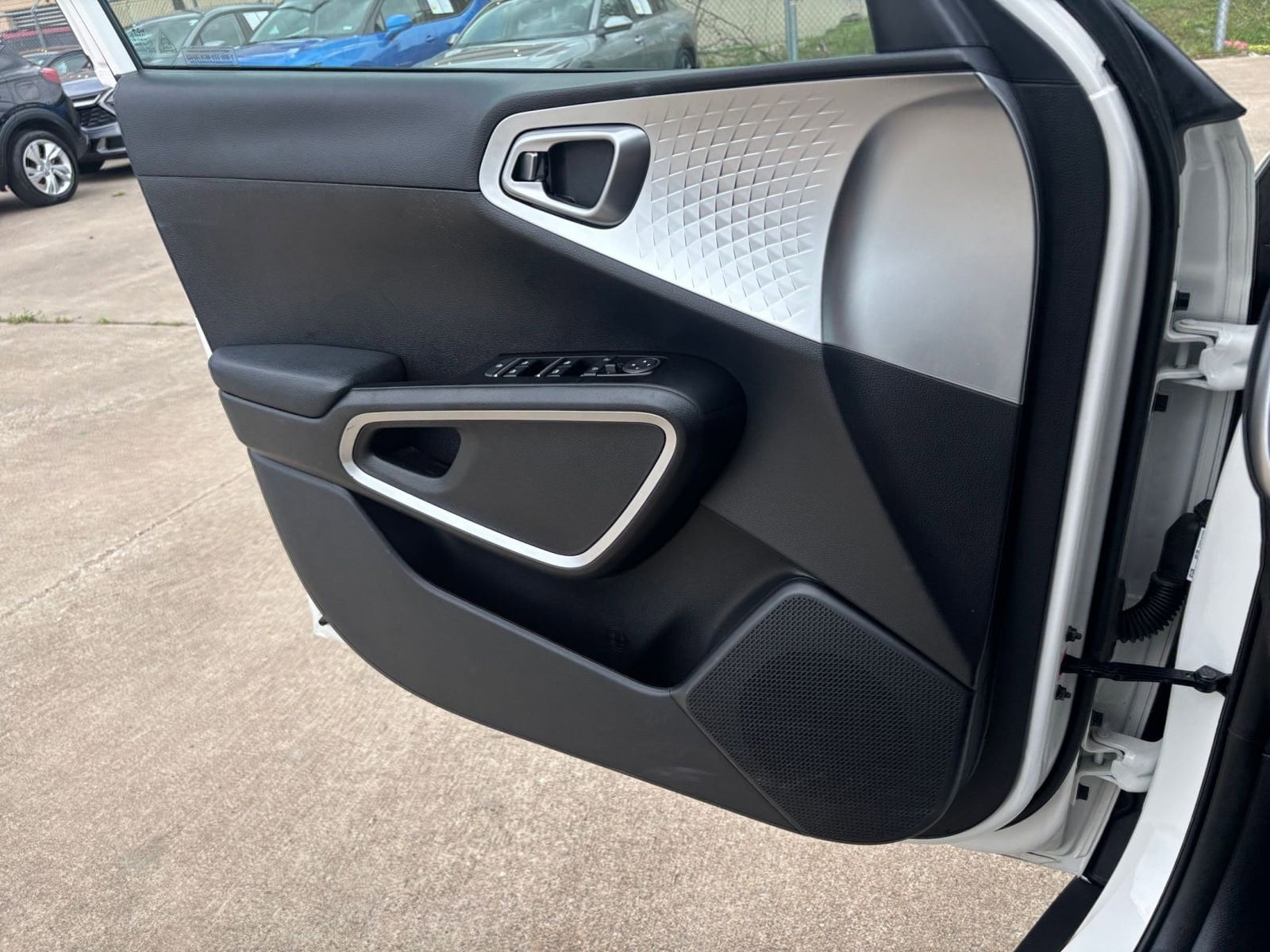 Thumbnail: 2025 Kia Soul - 18