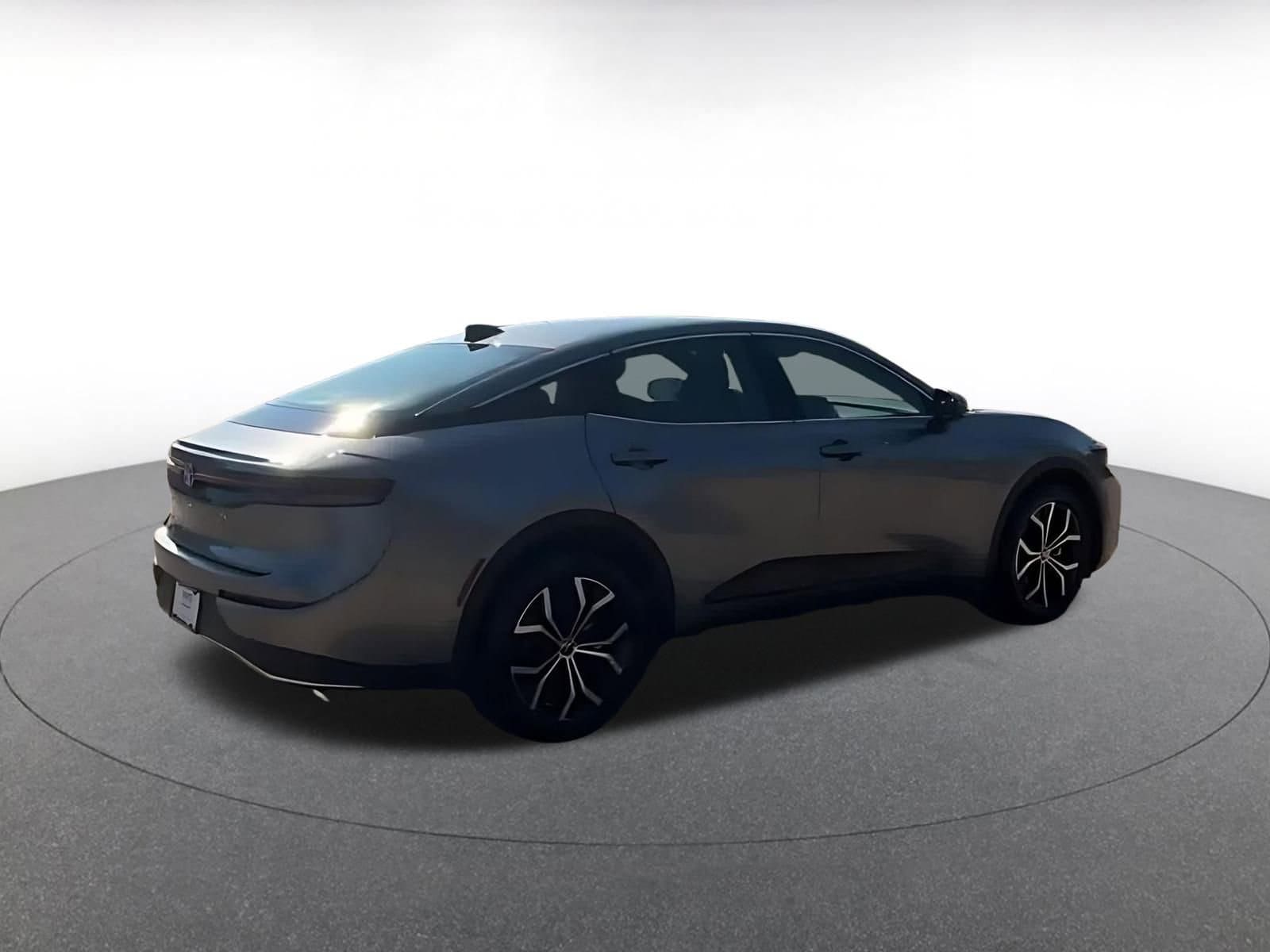 Thumbnail: 2025 Toyota Crown - 11