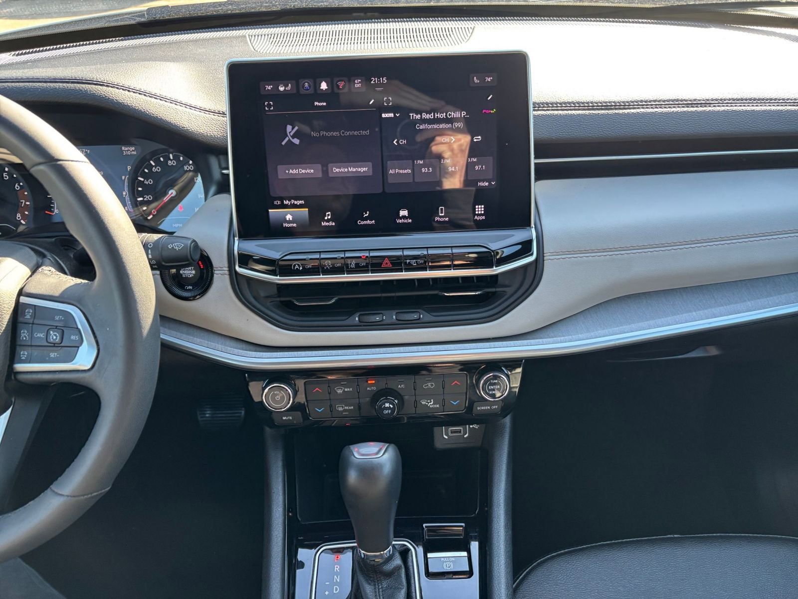 Thumbnail: 2025 Jeep Compass - 17