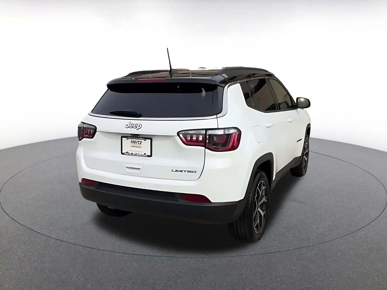 Thumbnail: 2025 Jeep Compass - 14