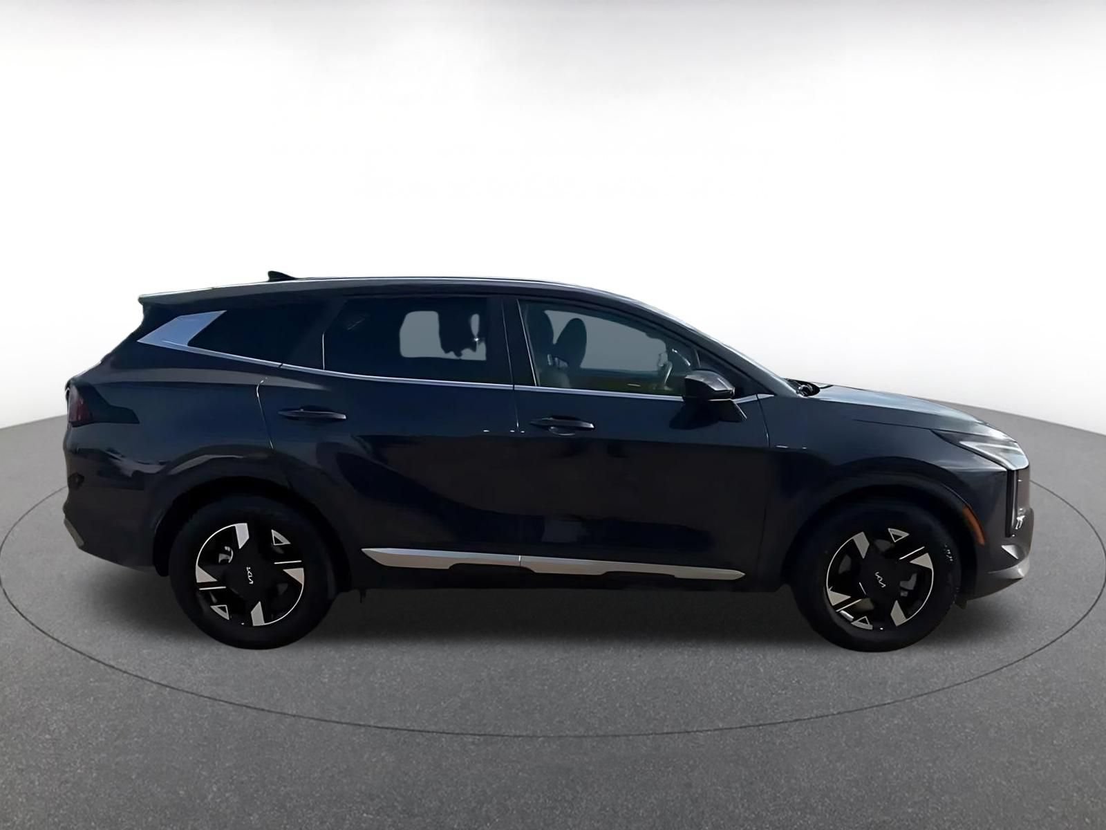 Thumbnail: 2026 Kia Sportage - 16