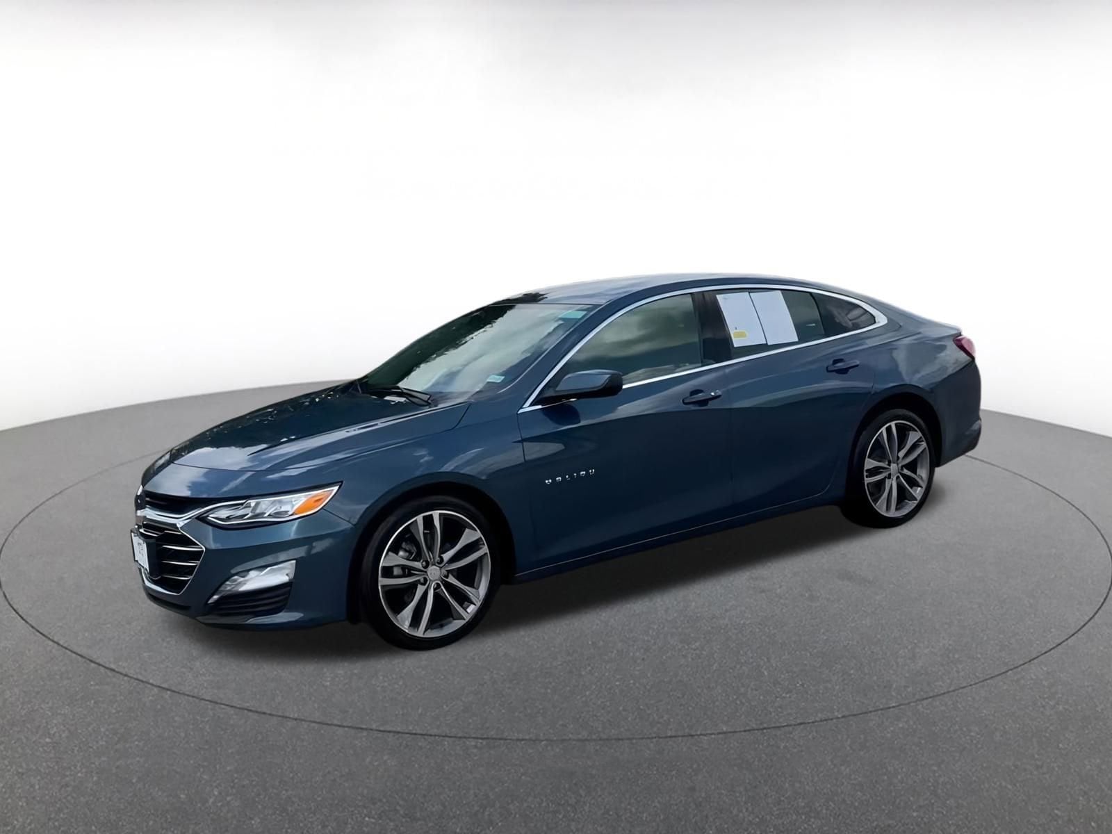 Thumbnail: 2024 Chevrolet Malibu - 8
