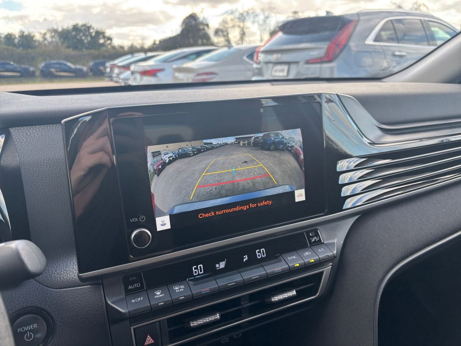 Thumbnail: 2025 Toyota Camry - 17