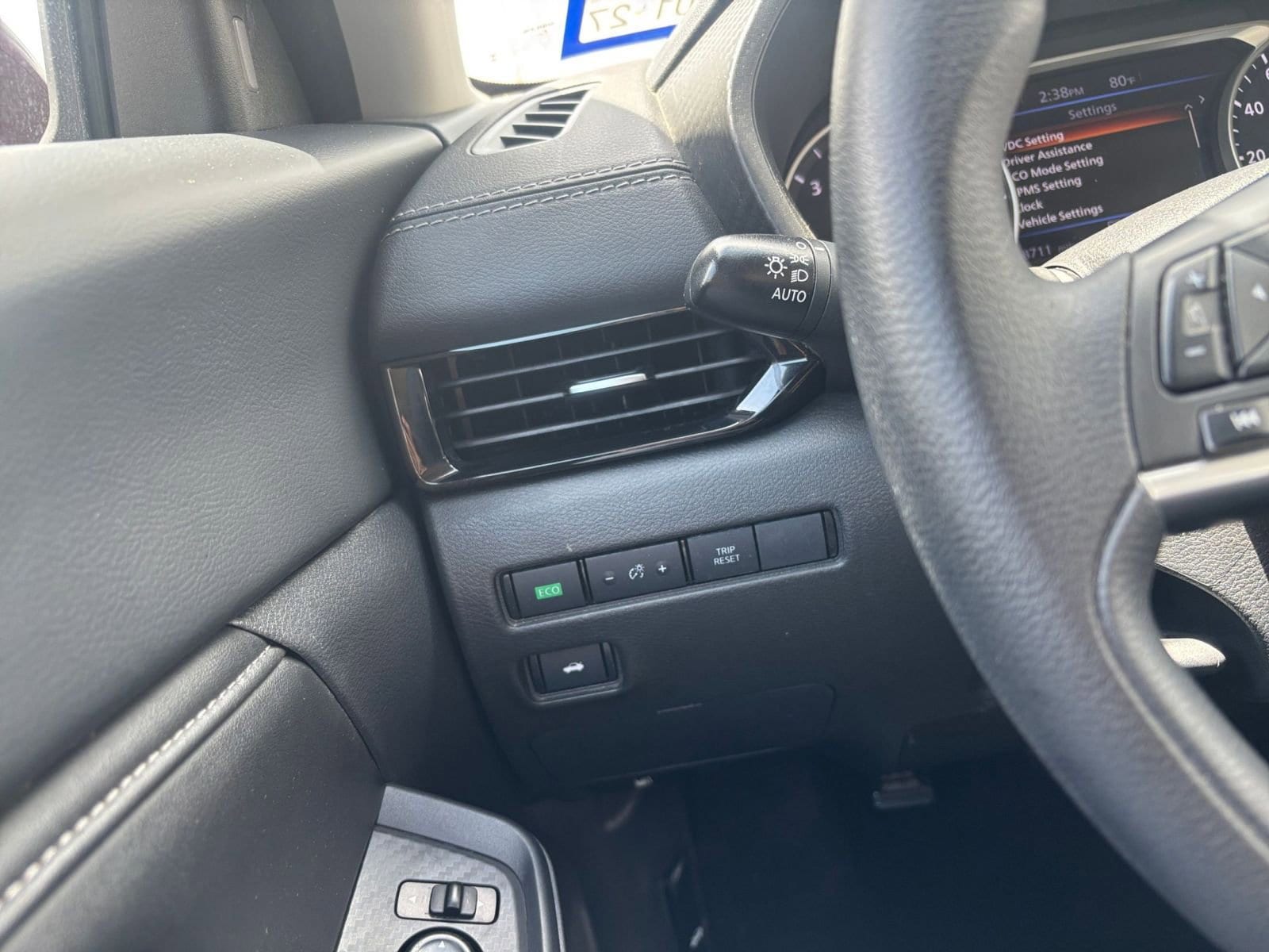 Thumbnail: 2025 Nissan Sentra - 32