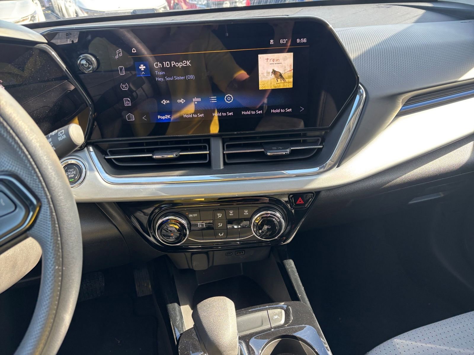 Thumbnail: 2025 Chevrolet Trax - 17