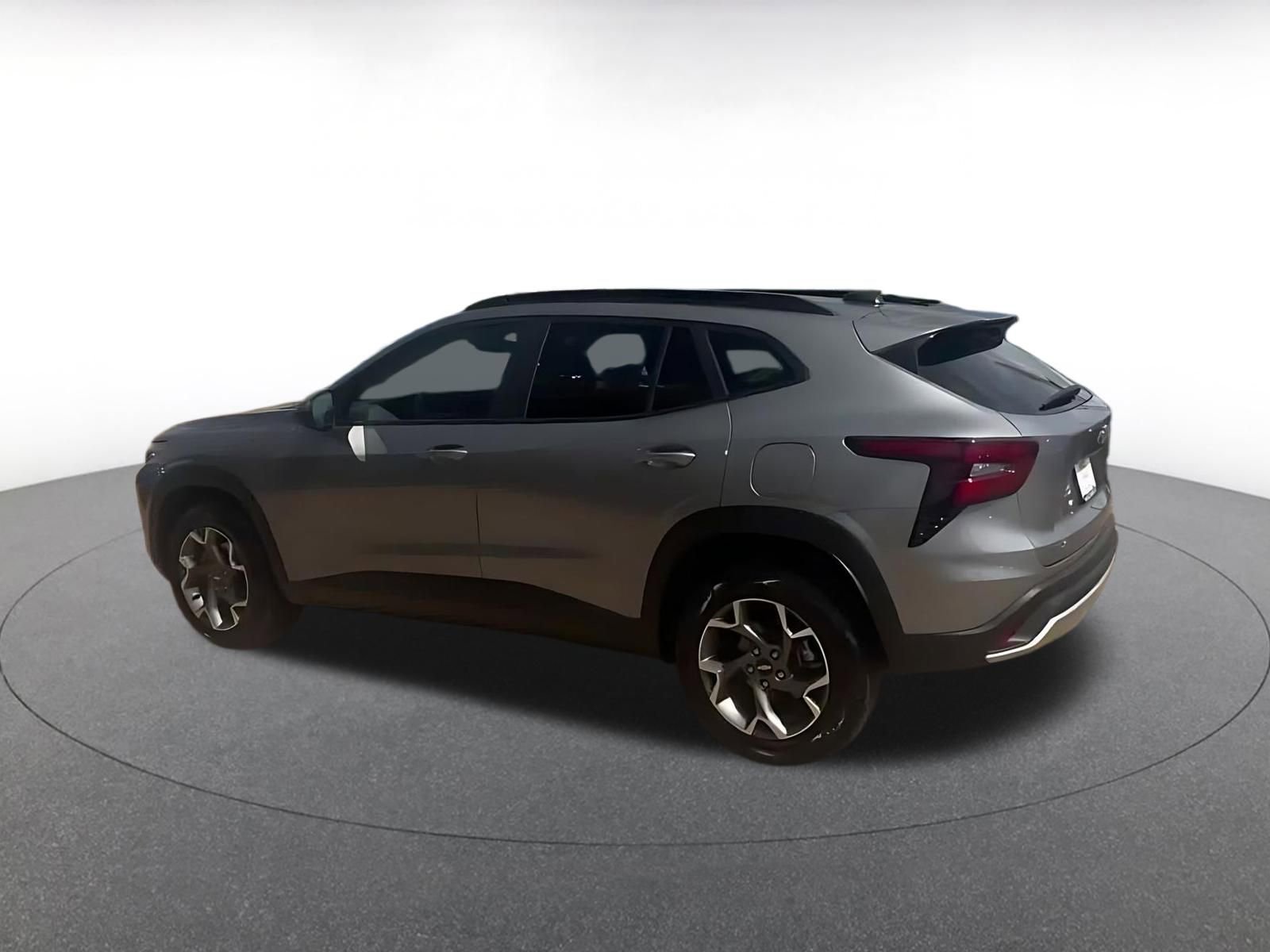 Thumbnail: 2025 Chevrolet Trax - 10