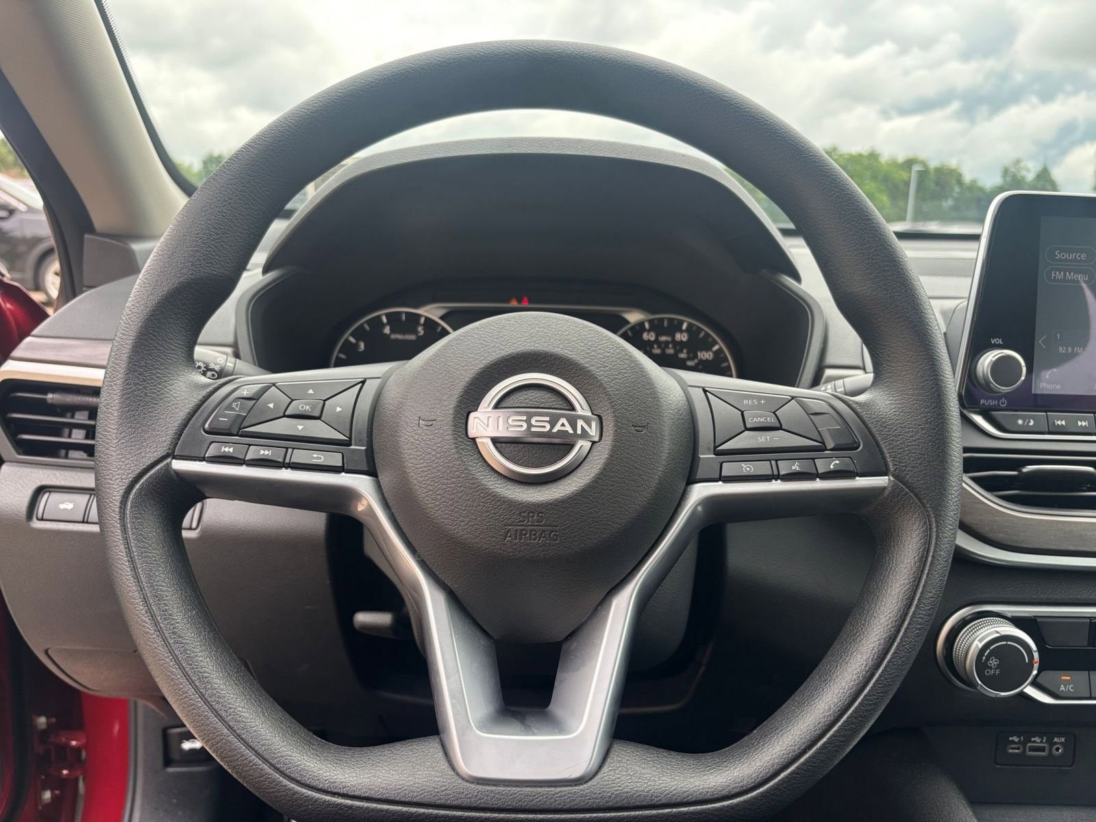 Thumbnail: 2025 Nissan Altima - 27