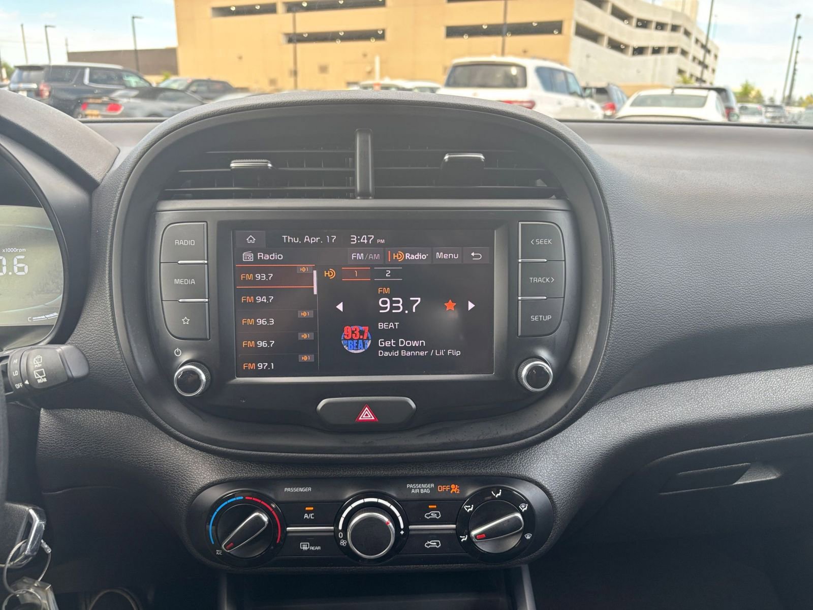 2023 Kia Soul LX 15
