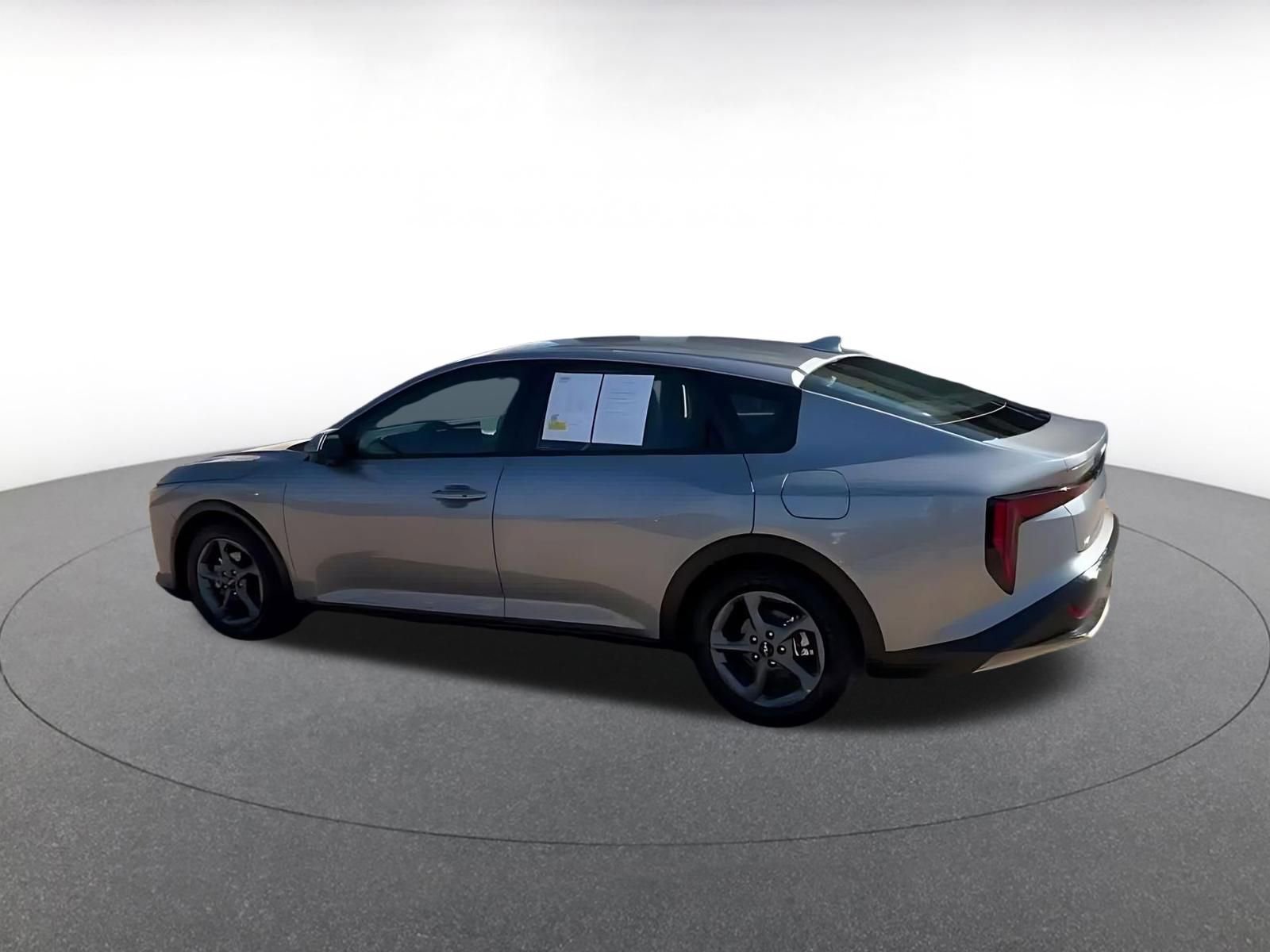 Thumbnail: 2025 Kia K4 - 9