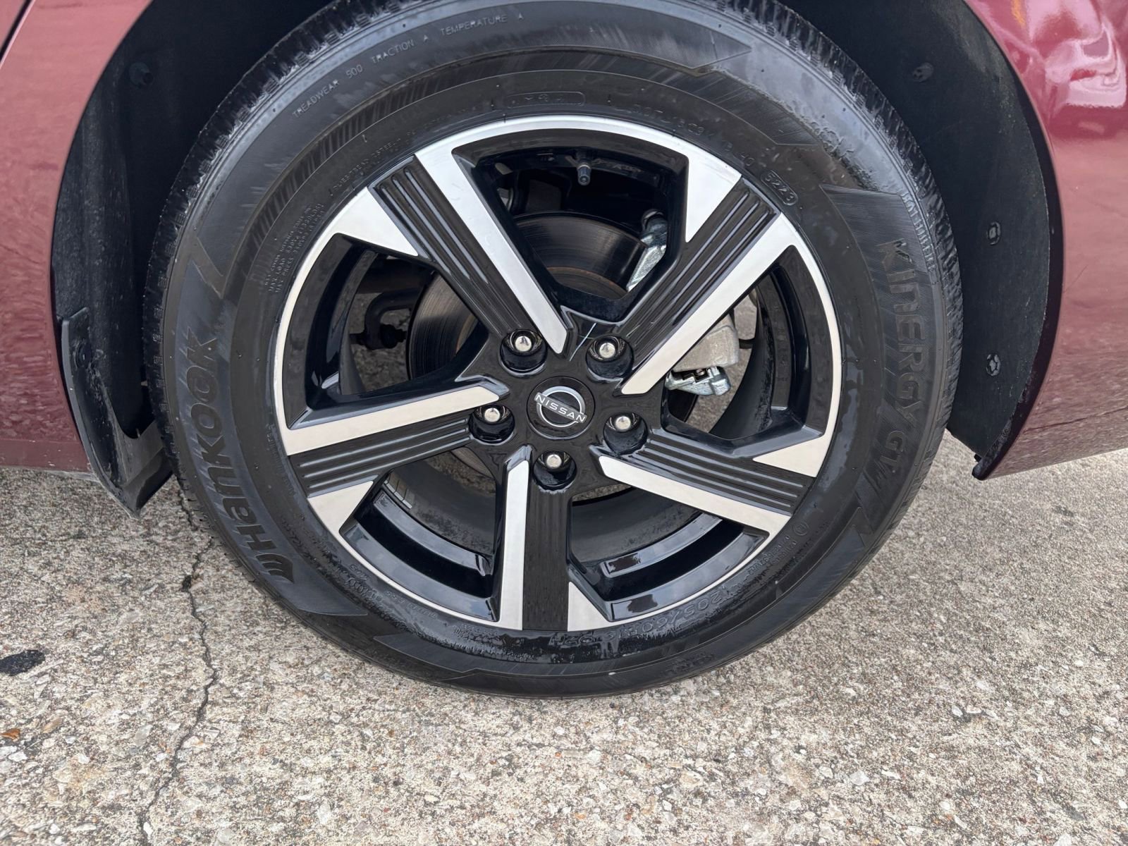 2024 Nissan Sentra SV 23