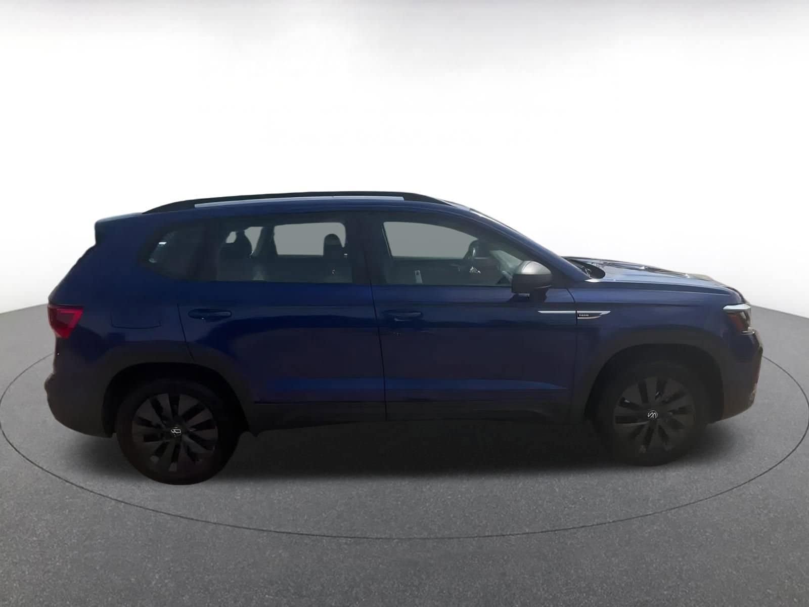 Thumbnail: 2024 Volkswagen Taos - 15
