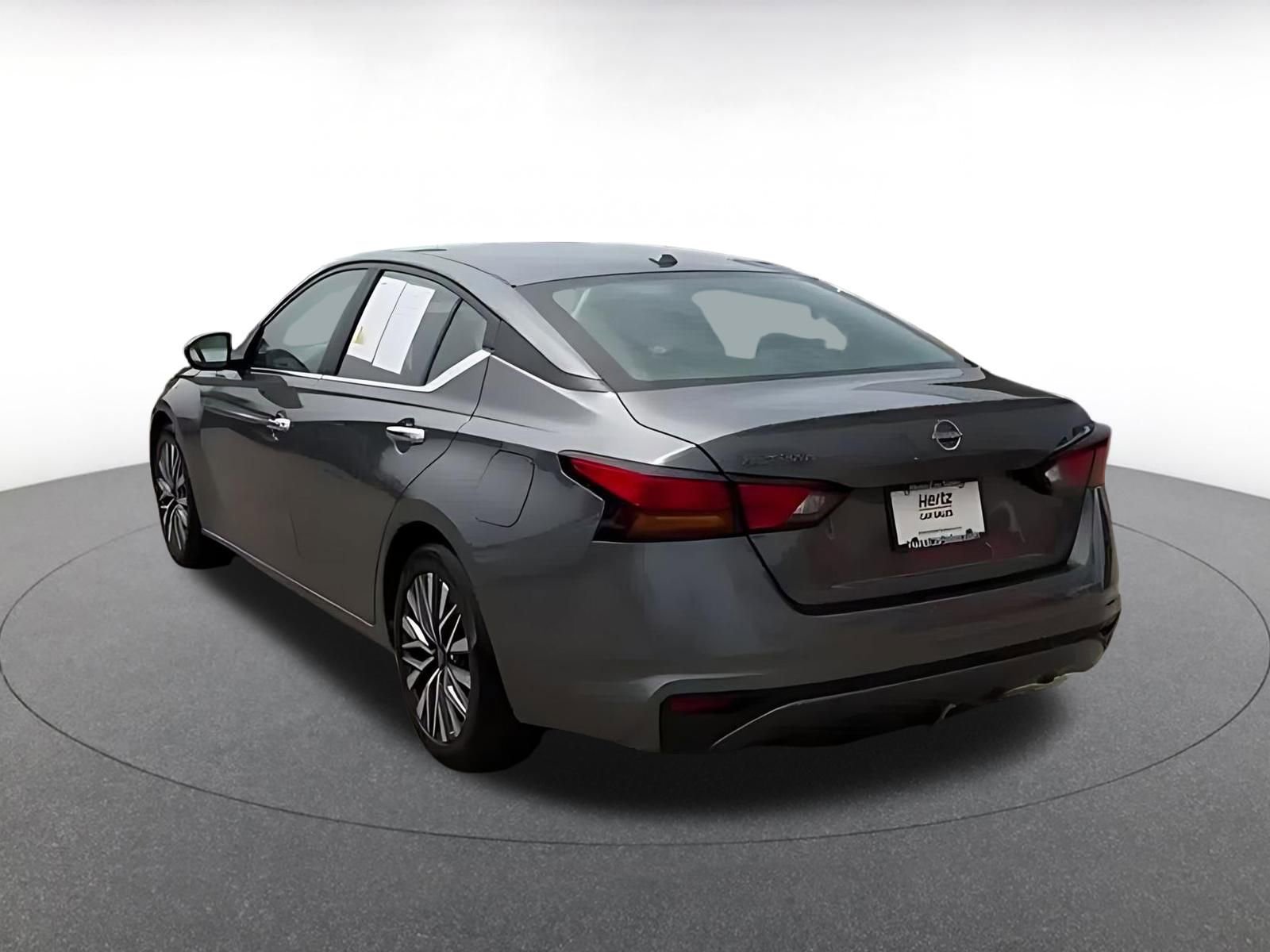 Thumbnail: 2025 Nissan Altima - 10