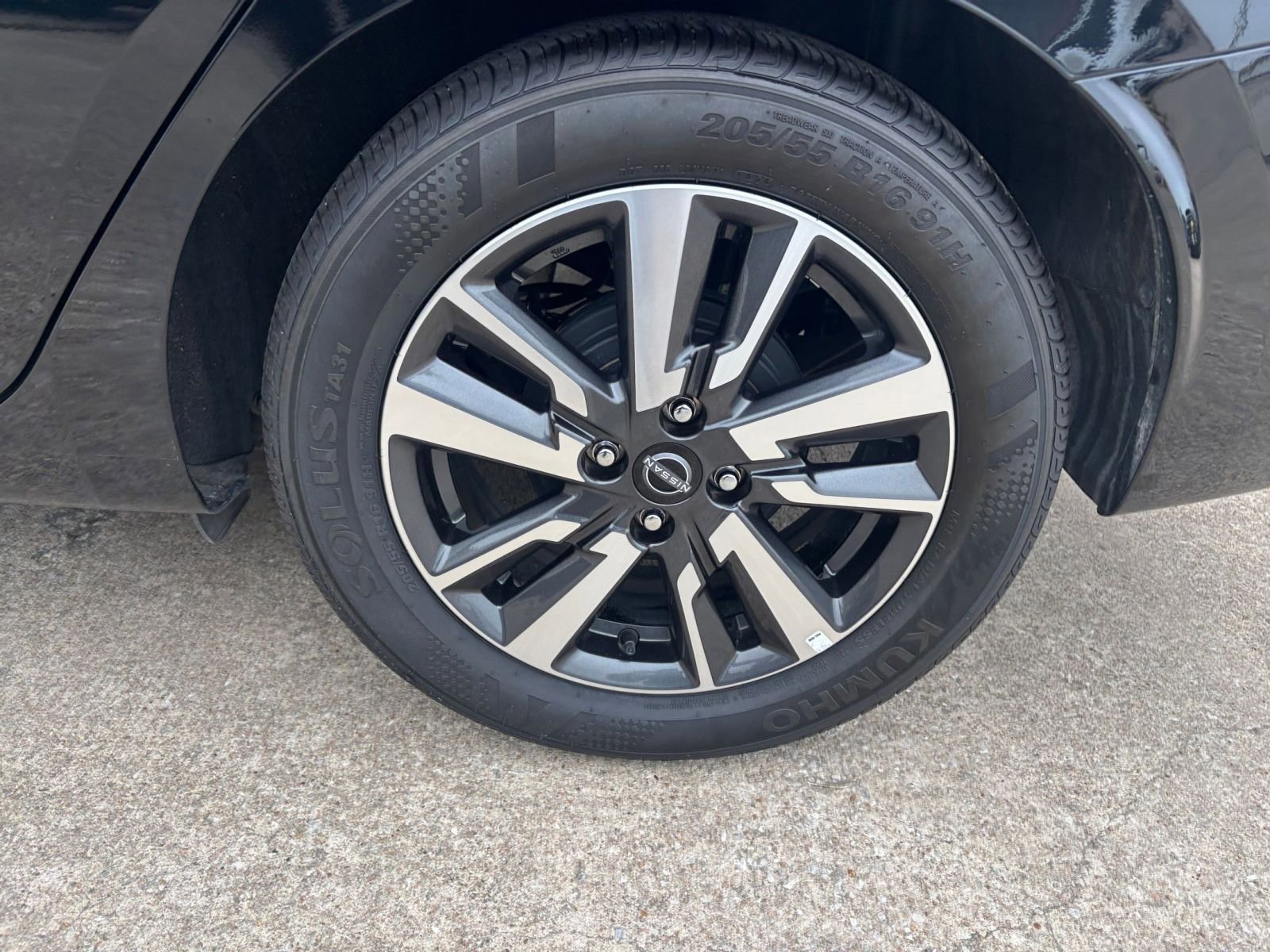 Thumbnail: 2025 Nissan Versa - 28