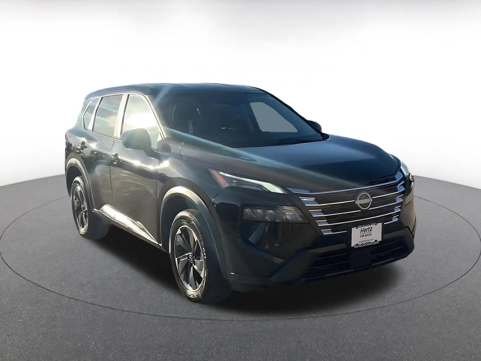 Thumbnail: 2025 Nissan Rogue - 3