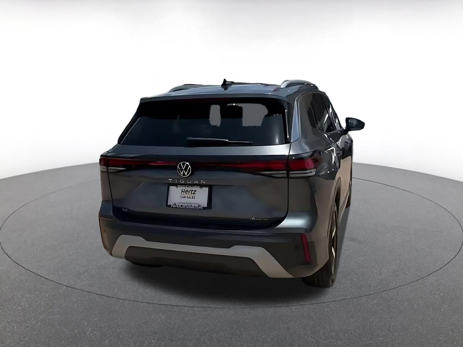 Thumbnail: 2026 Volkswagen Tiguan - 13