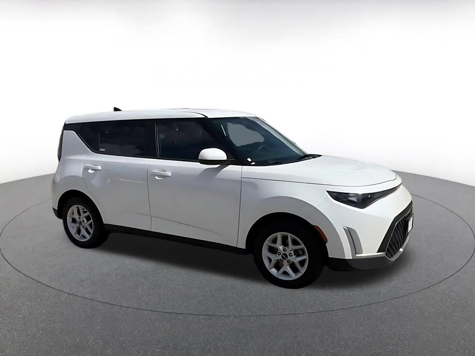 Thumbnail: 2025 Kia Soul - 2