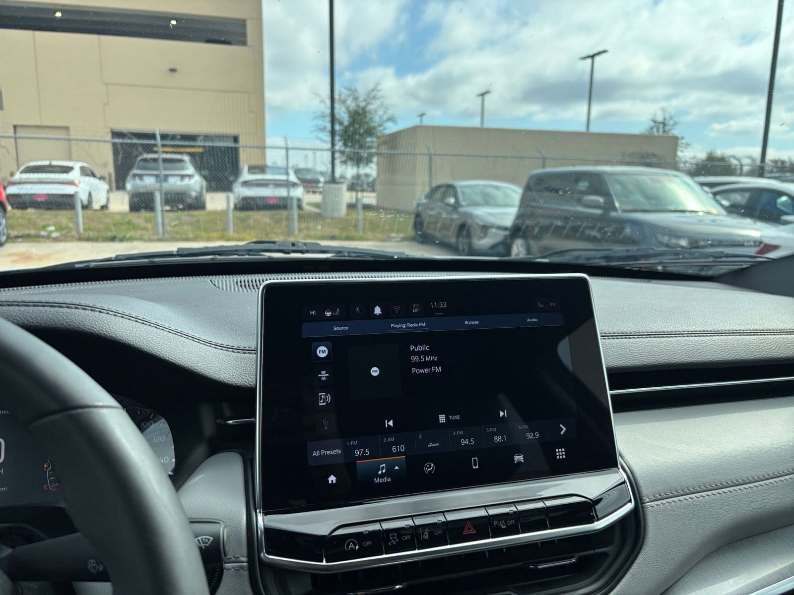 Thumbnail: 2025 Jeep Compass - 17